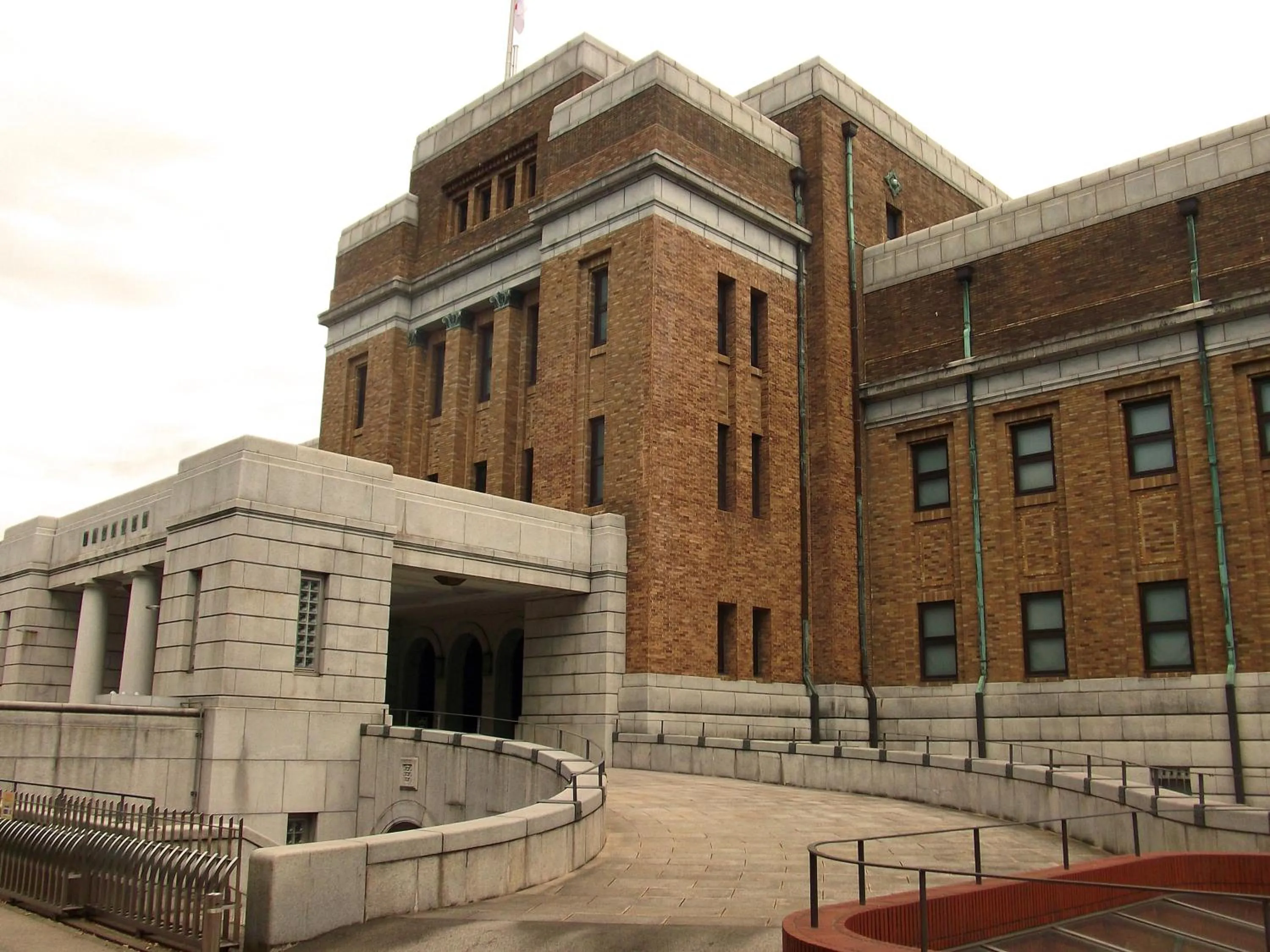Nearby landmark in Hotel Wing International Select Ueno Okachimachi