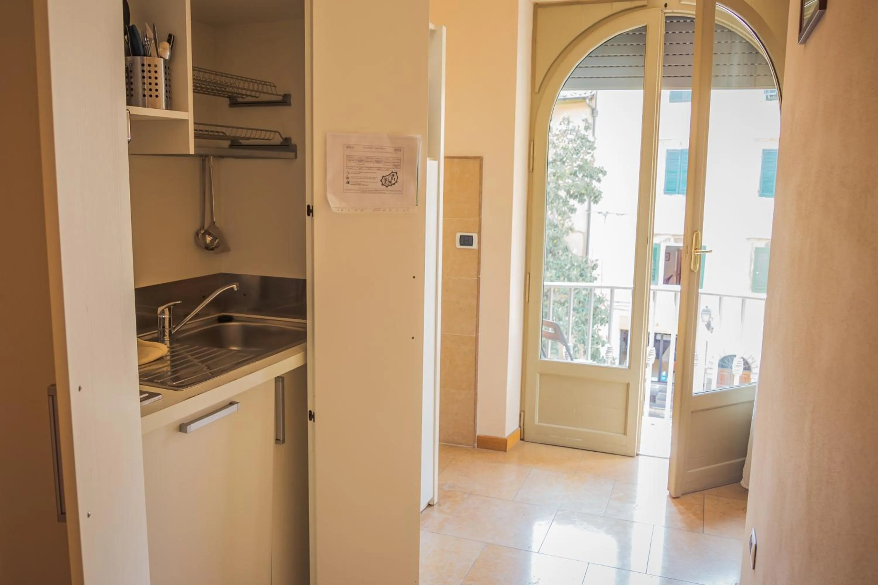 Kitchen or kitchenette in Casa Paolina