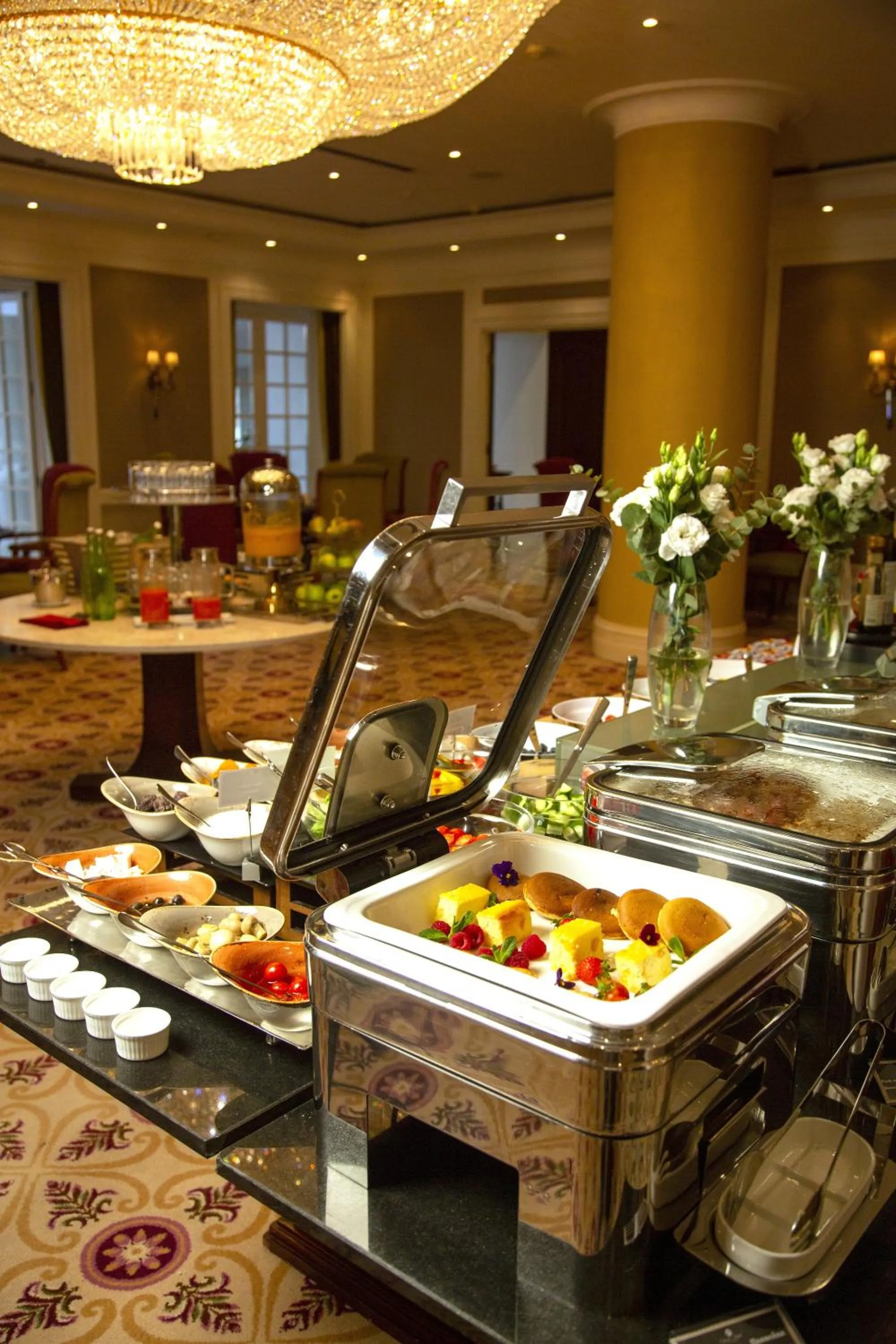 Restaurant/places to eat in Opera Hotel - The Leading Hotels of the World