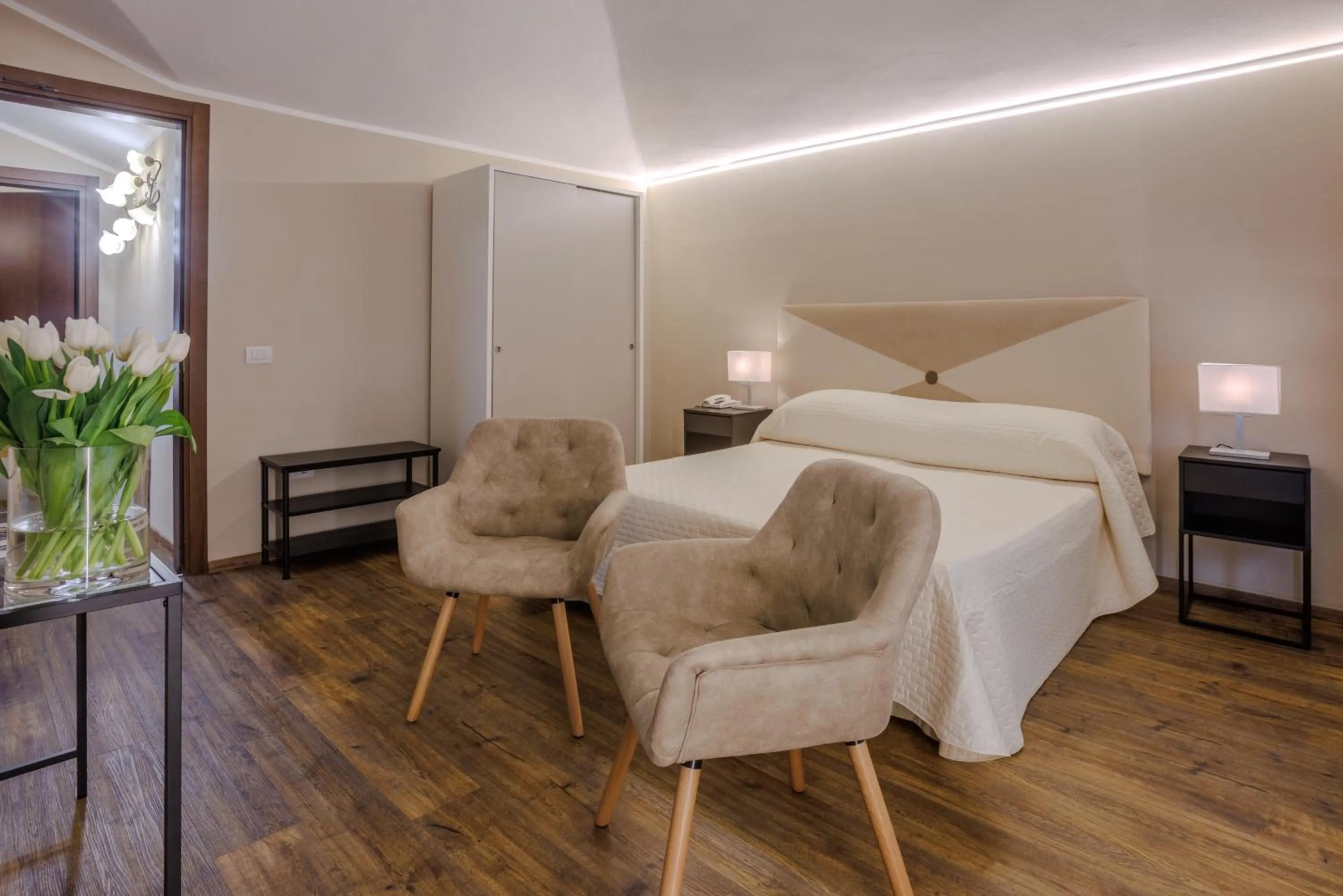 Bed in Albergo Alassio