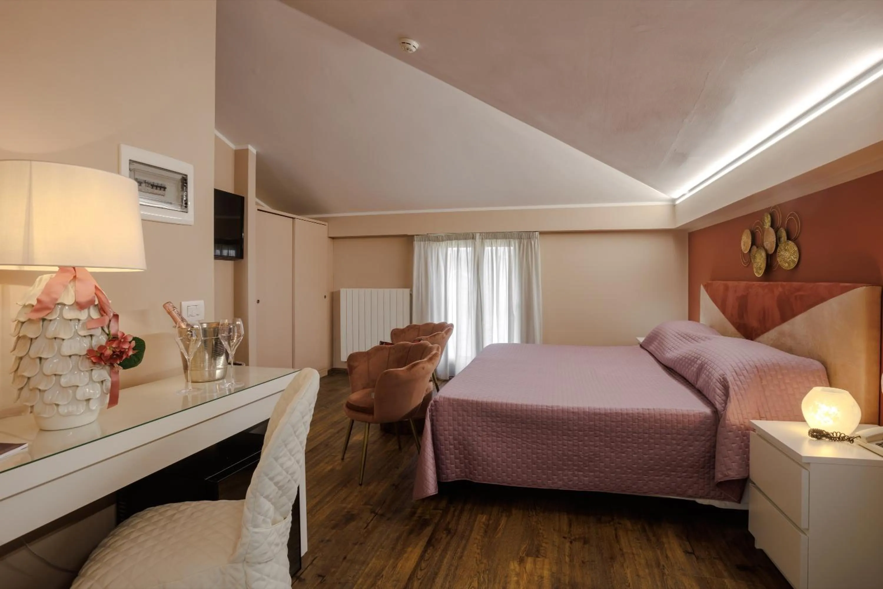 Bed in Albergo Alassio