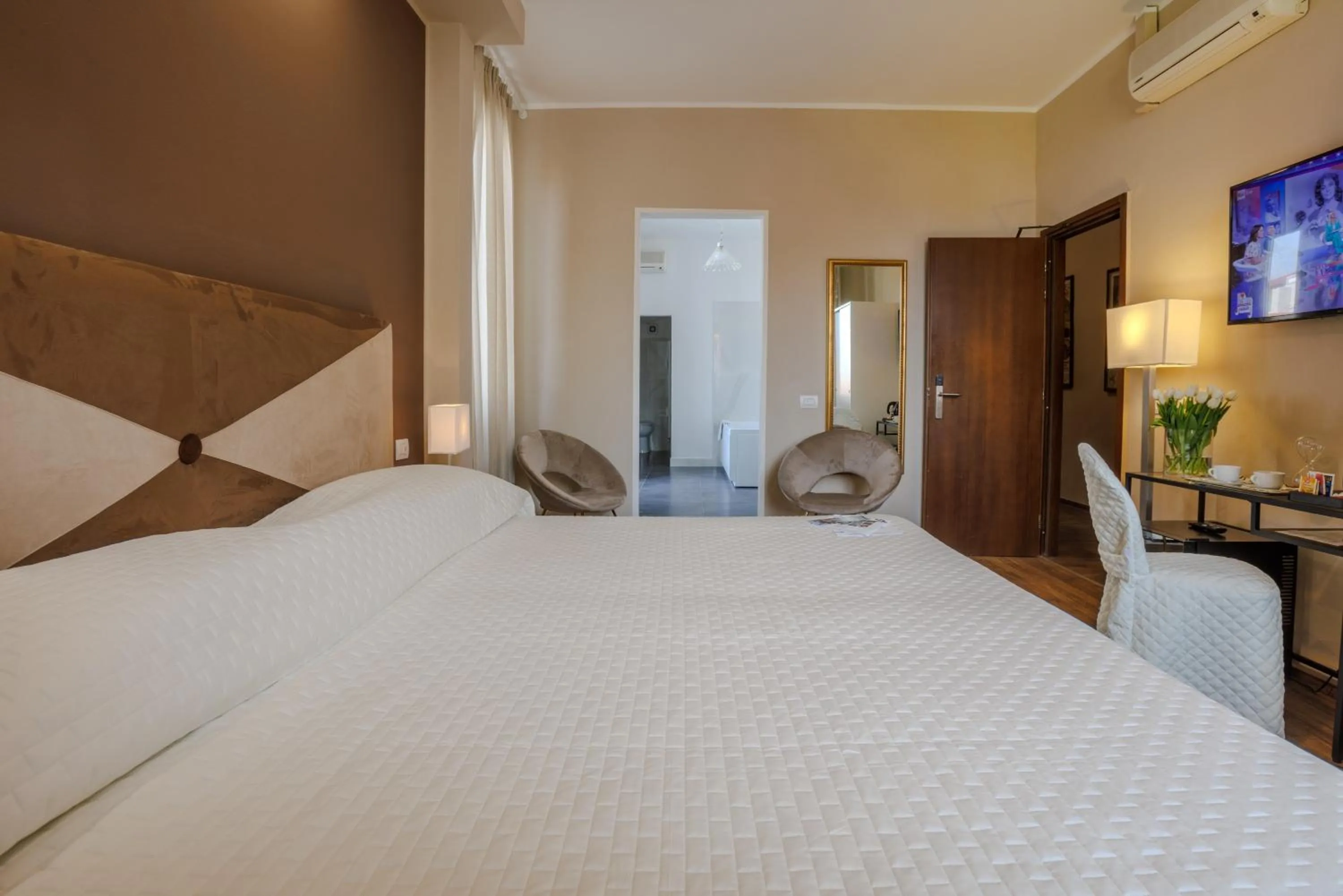 Bed in Albergo Alassio