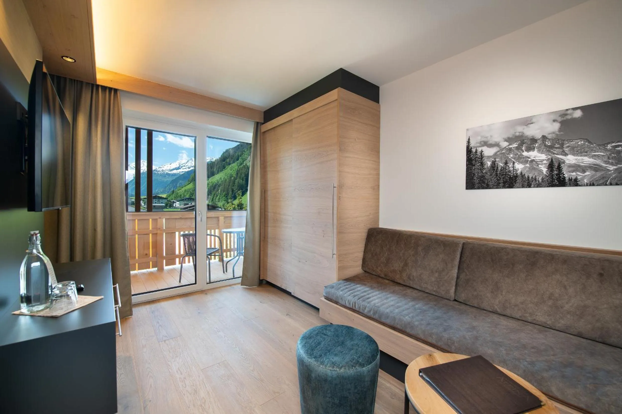 Living room in Hotel Alpina