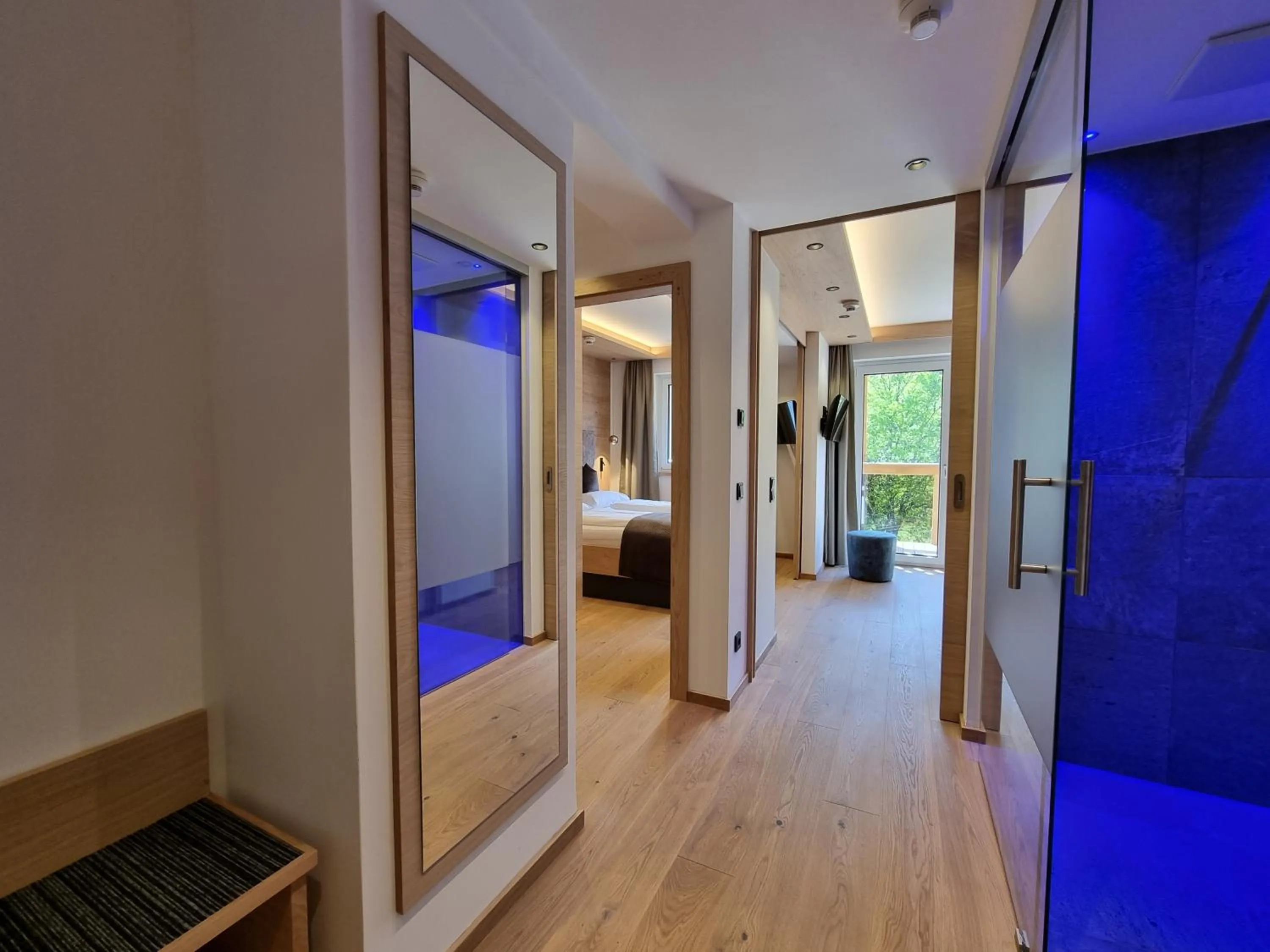 View (from property/room), Bed in Hotel Alpina