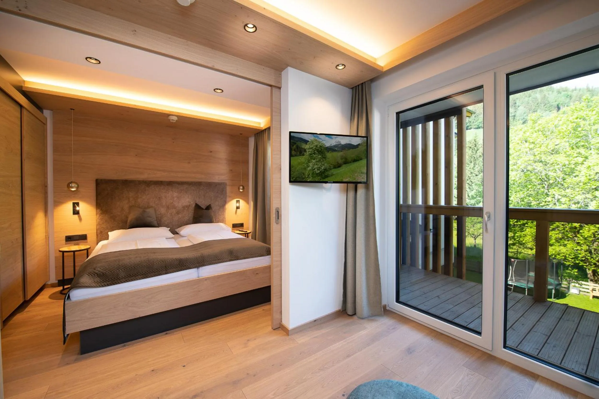 Photo of the whole room, Bed in Hotel Alpina