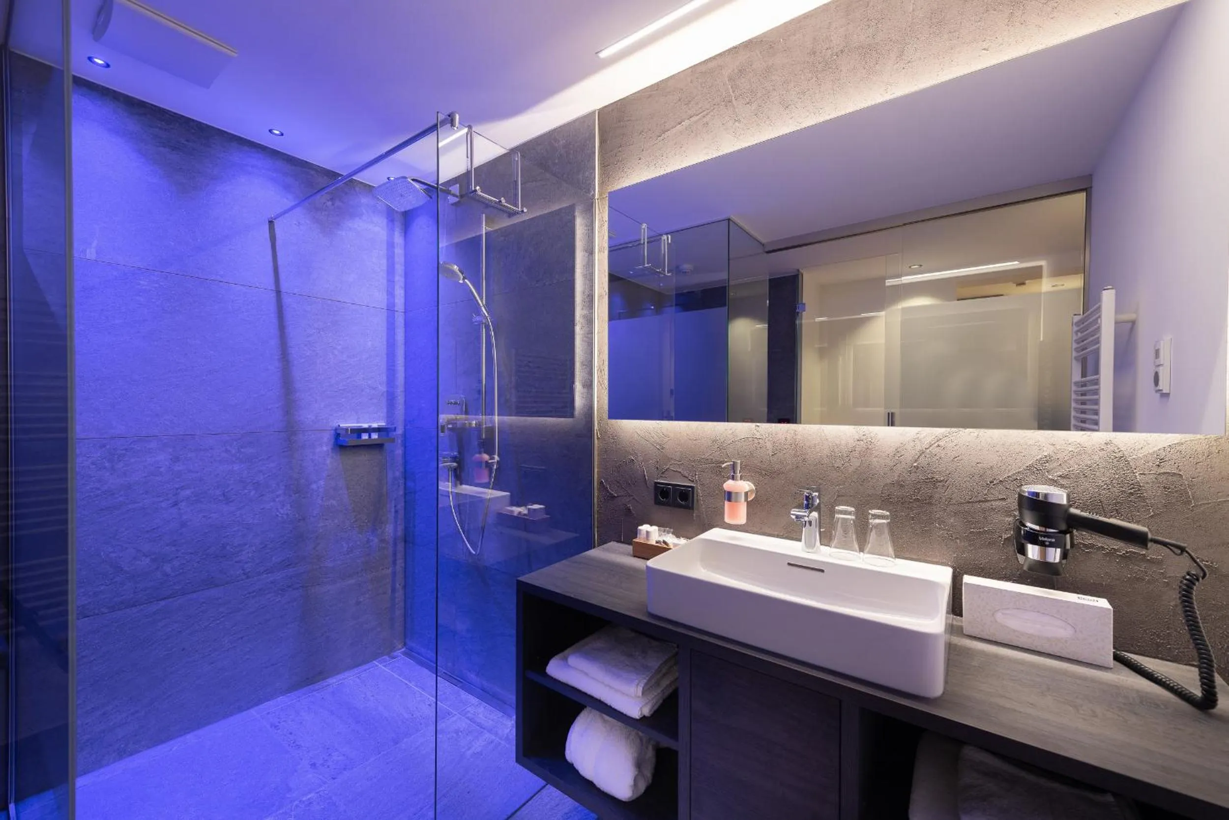 Bathroom in Hotel Alpina