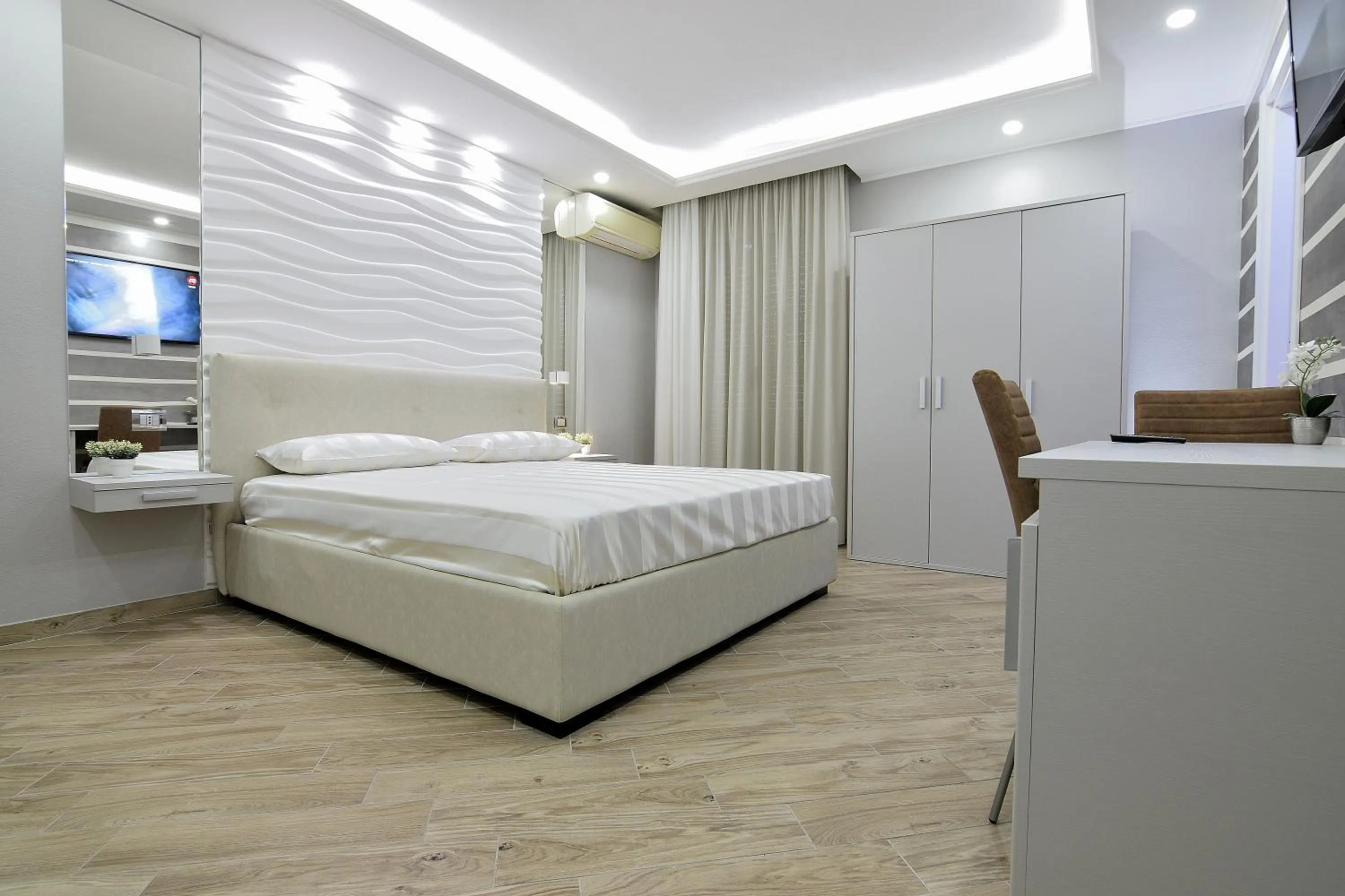 Photo of the whole room, Bed in Starry Sky Charming House