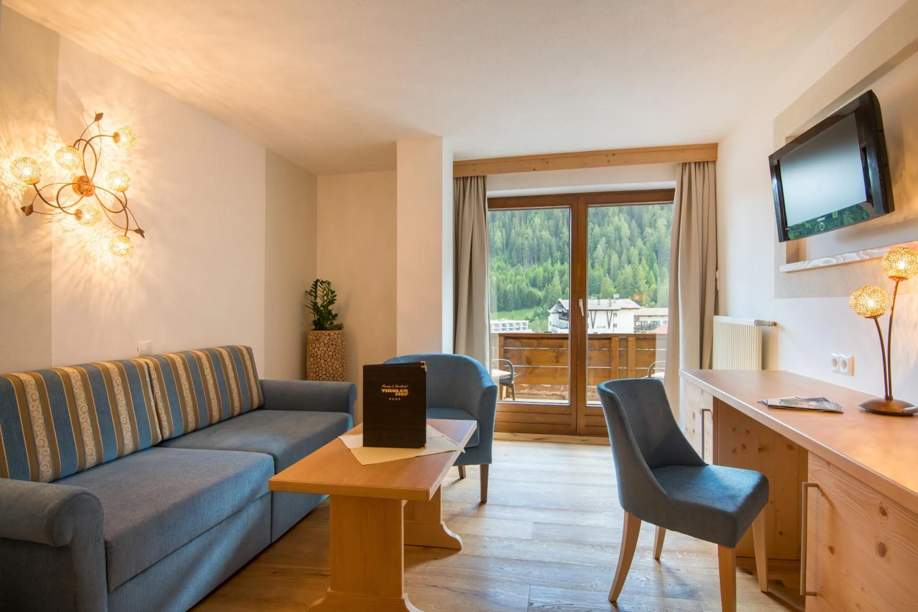 Living room in Beauty & Wellness Hotel Tirolerhof