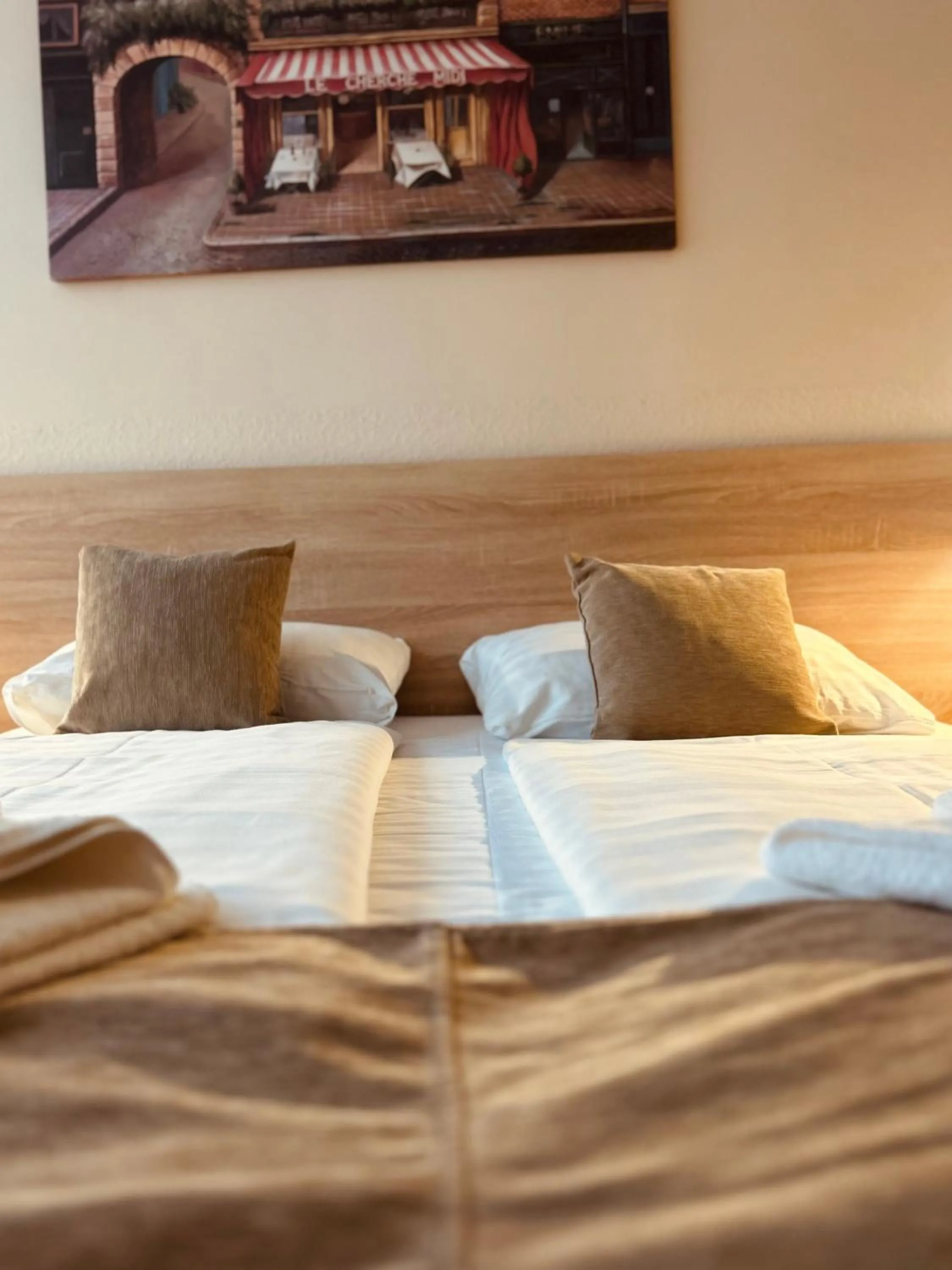 Other, Bed in Öreg-tó Hotel és Rendezvénytér