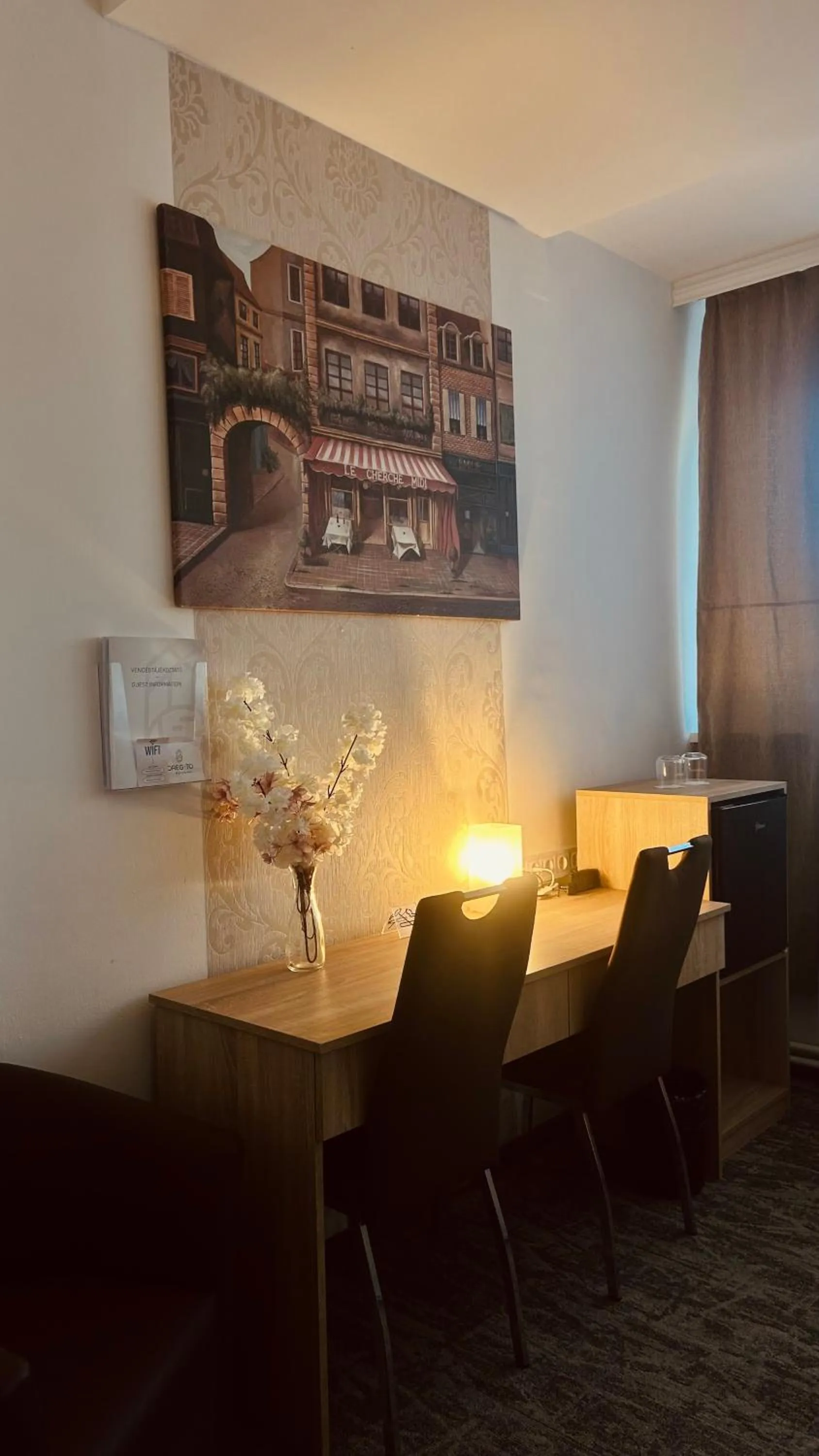 Seating area in Öreg-tó Hotel és Rendezvénytér