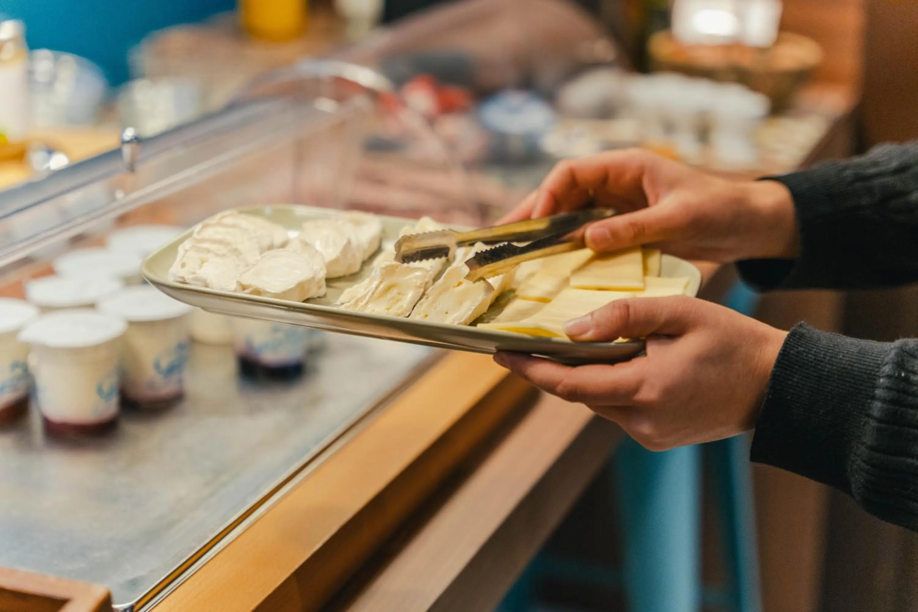 Buffet breakfast in Comfort Aparthotel Saint-Etienne