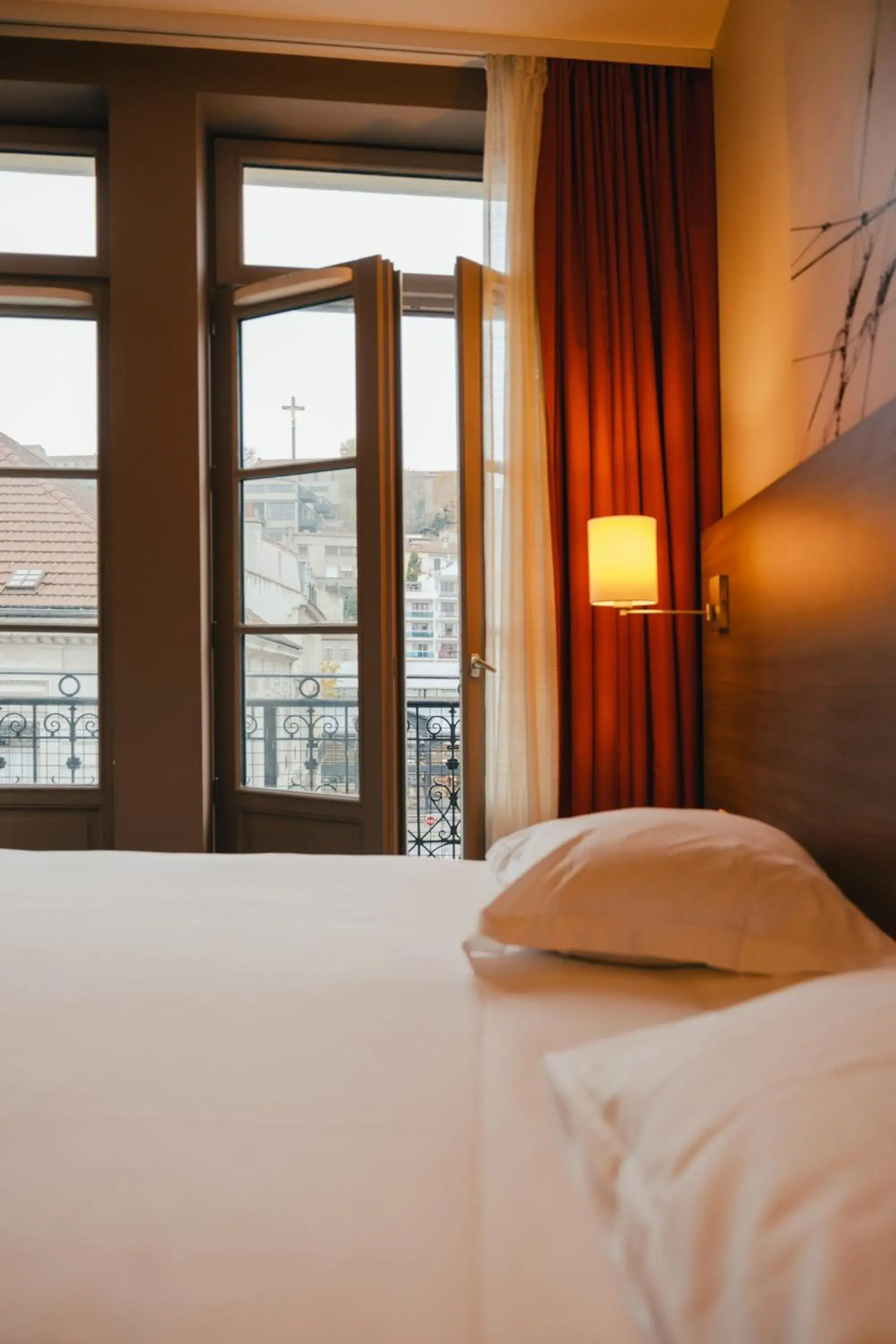 Queen Room - Non Smoking in Comfort Aparthotel Saint-Etienne Queen Room - Non Smoking in Comfort Aparthotel Saint-Etienne