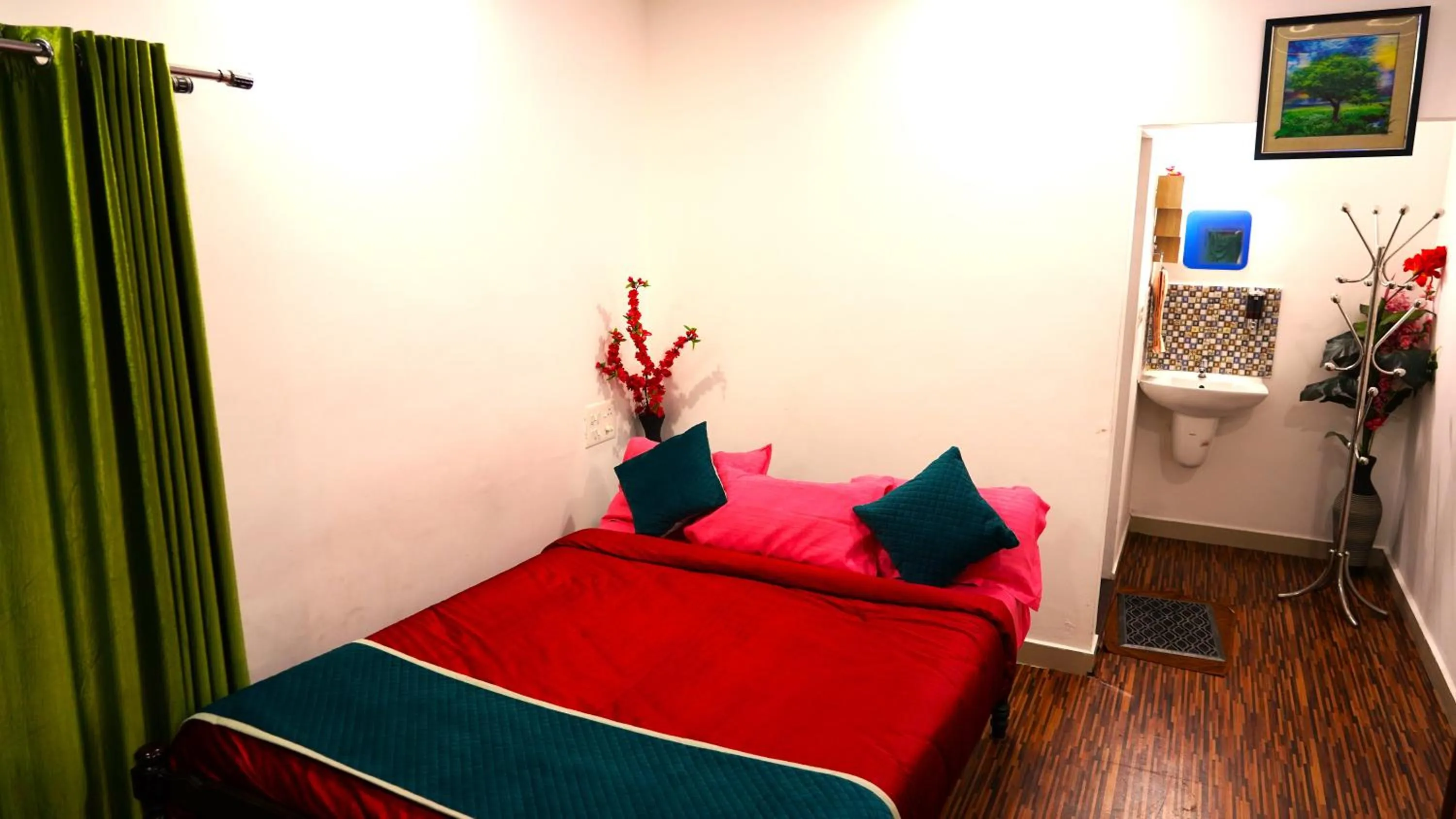 Bed in Arabian Nights Munnar Pool Villa