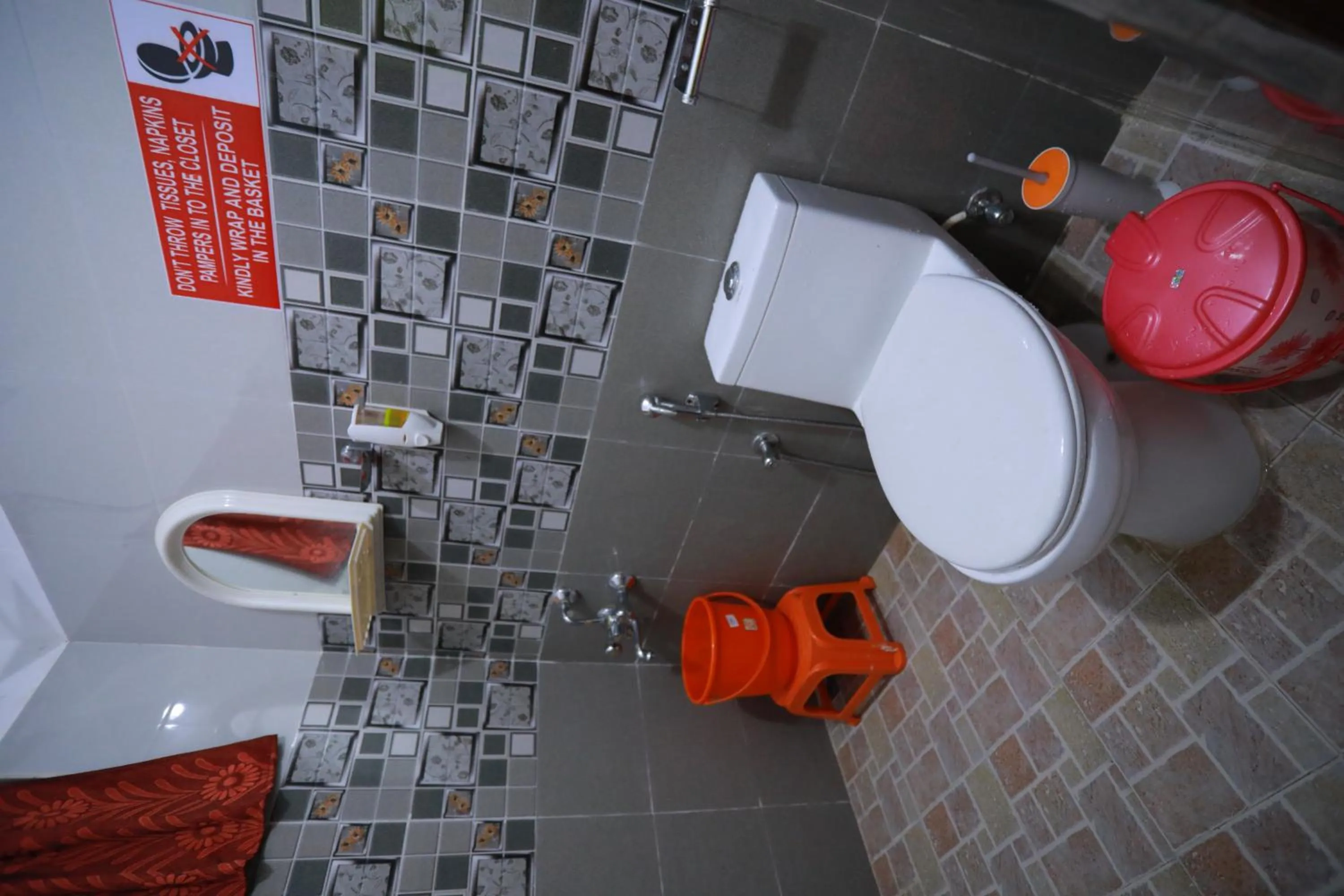 Shower in Arabian Nights Munnar Pool Villa