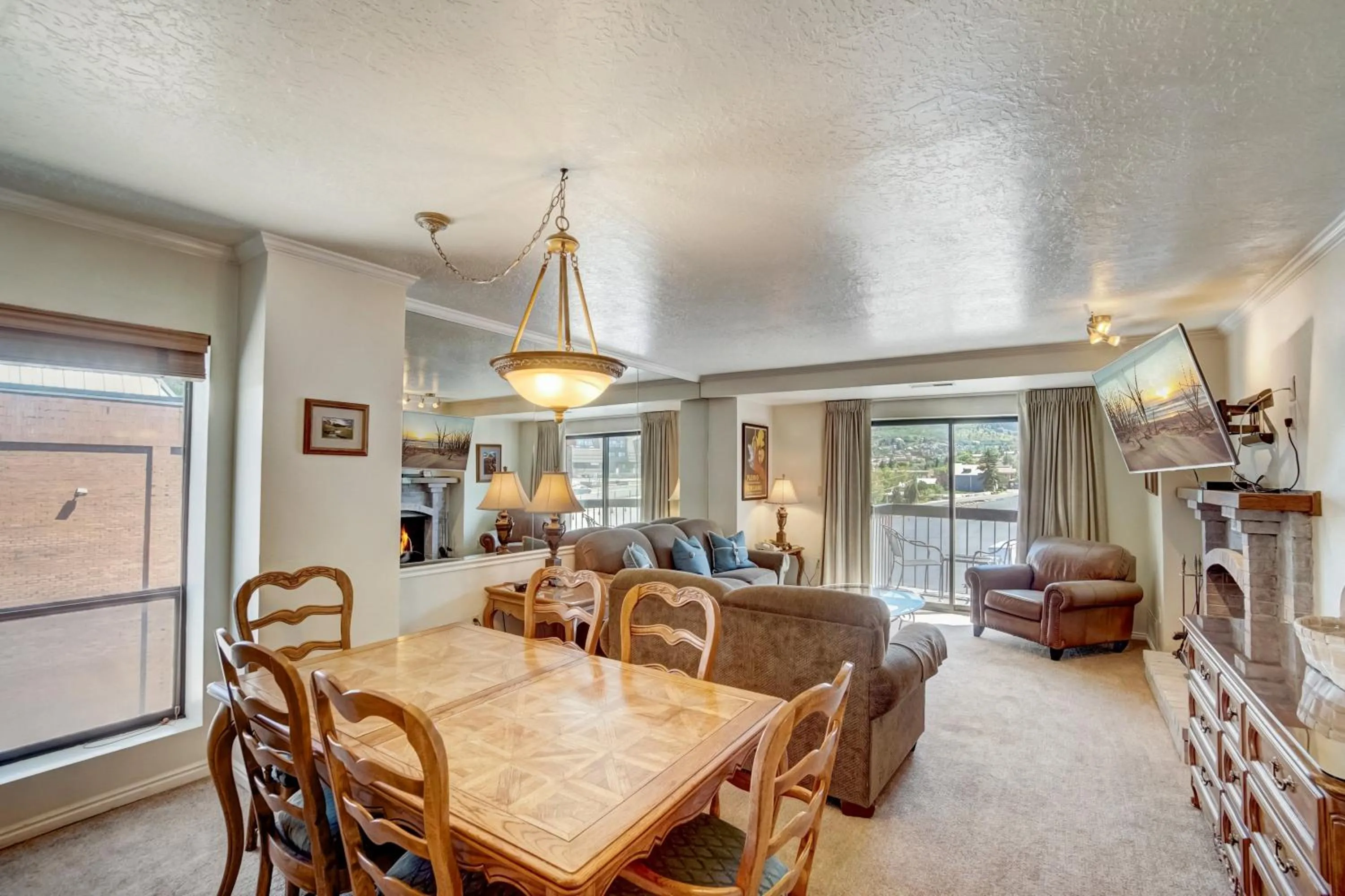 Living room in Shadow Ridge by All Seasons Resort Lodging