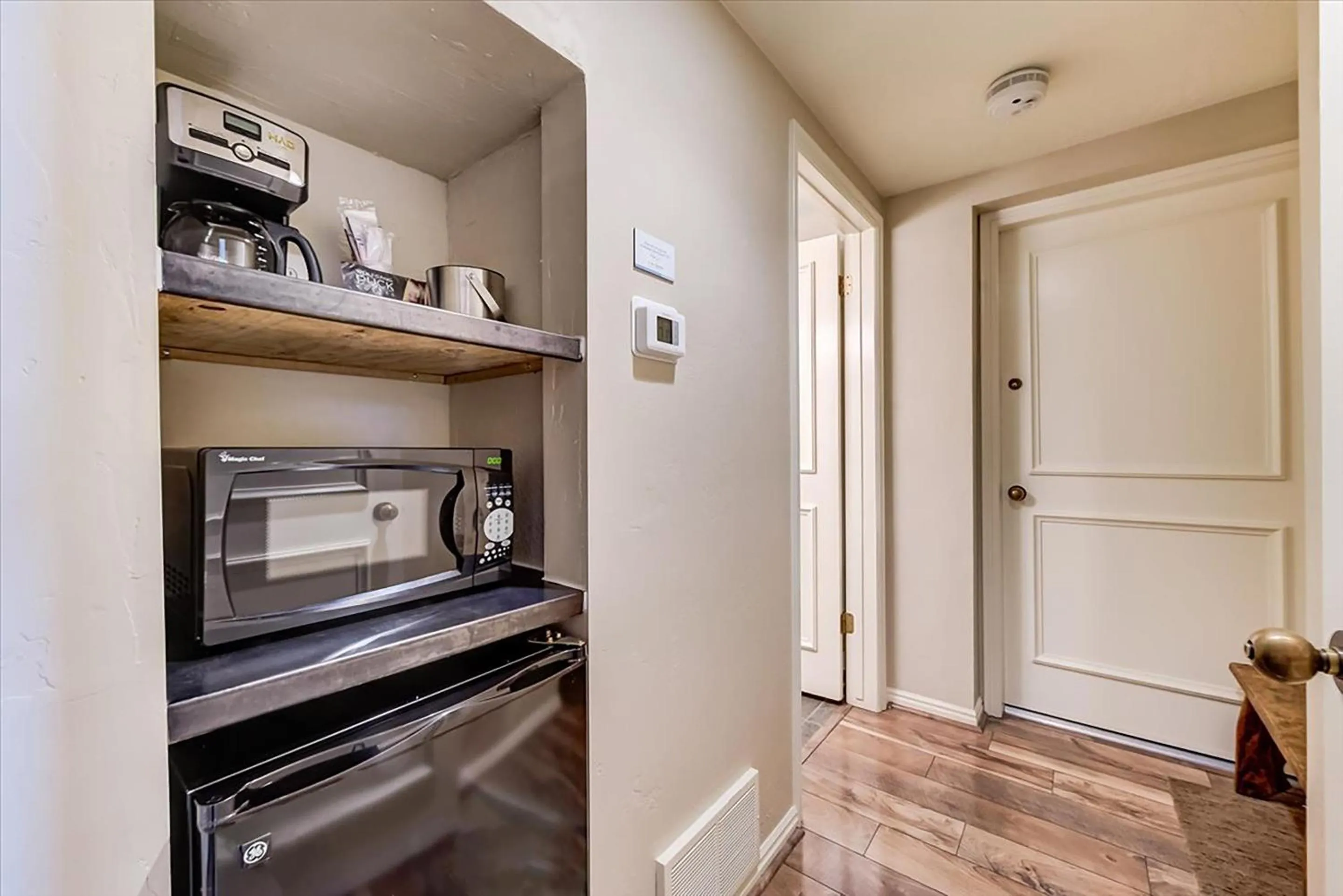 Kitchen or kitchenette in Shadow Ridge by All Seasons Resort Lodging