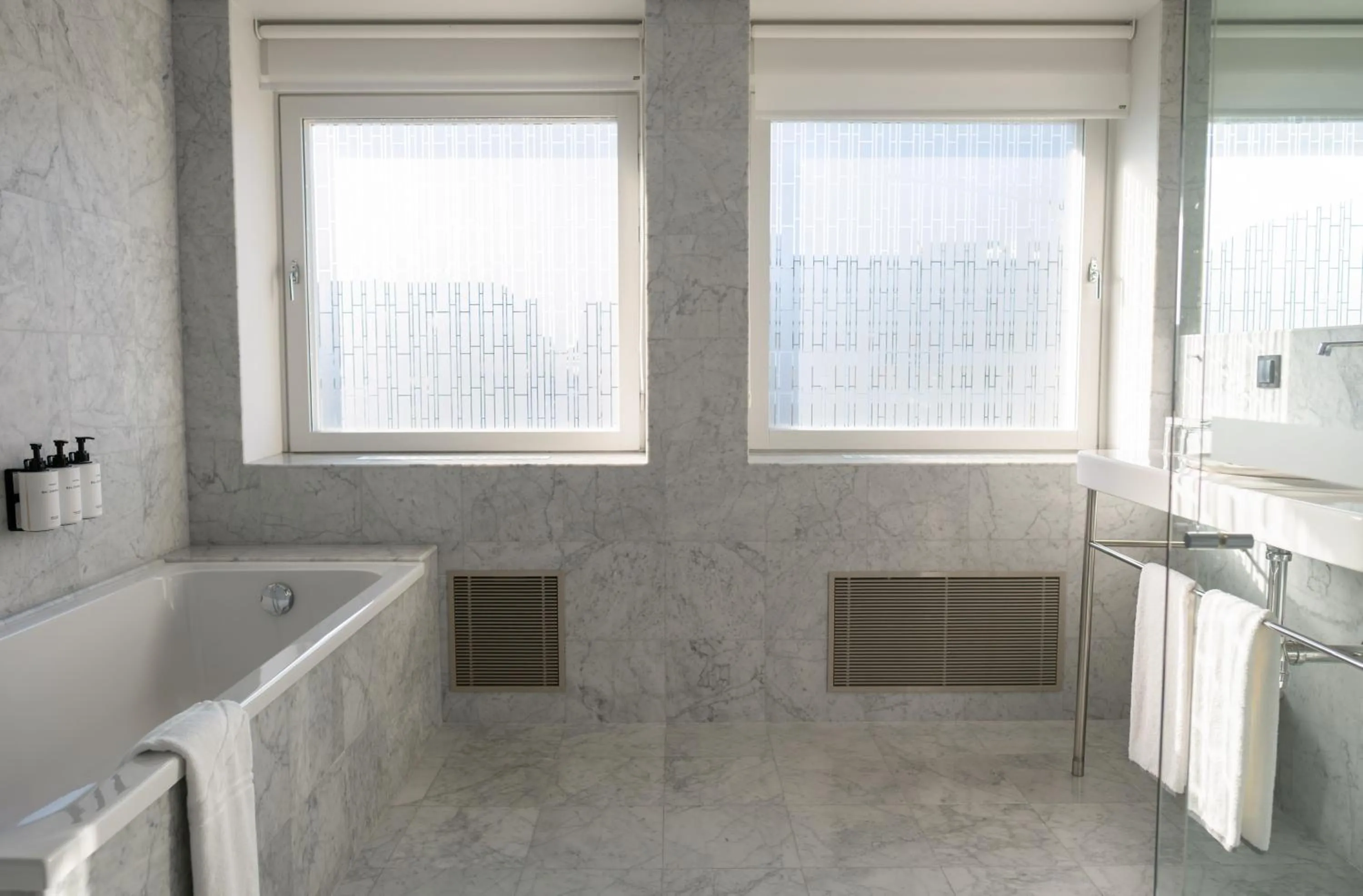 Bath in Nobis Hotel Stockholm, a Member of Design Hotels