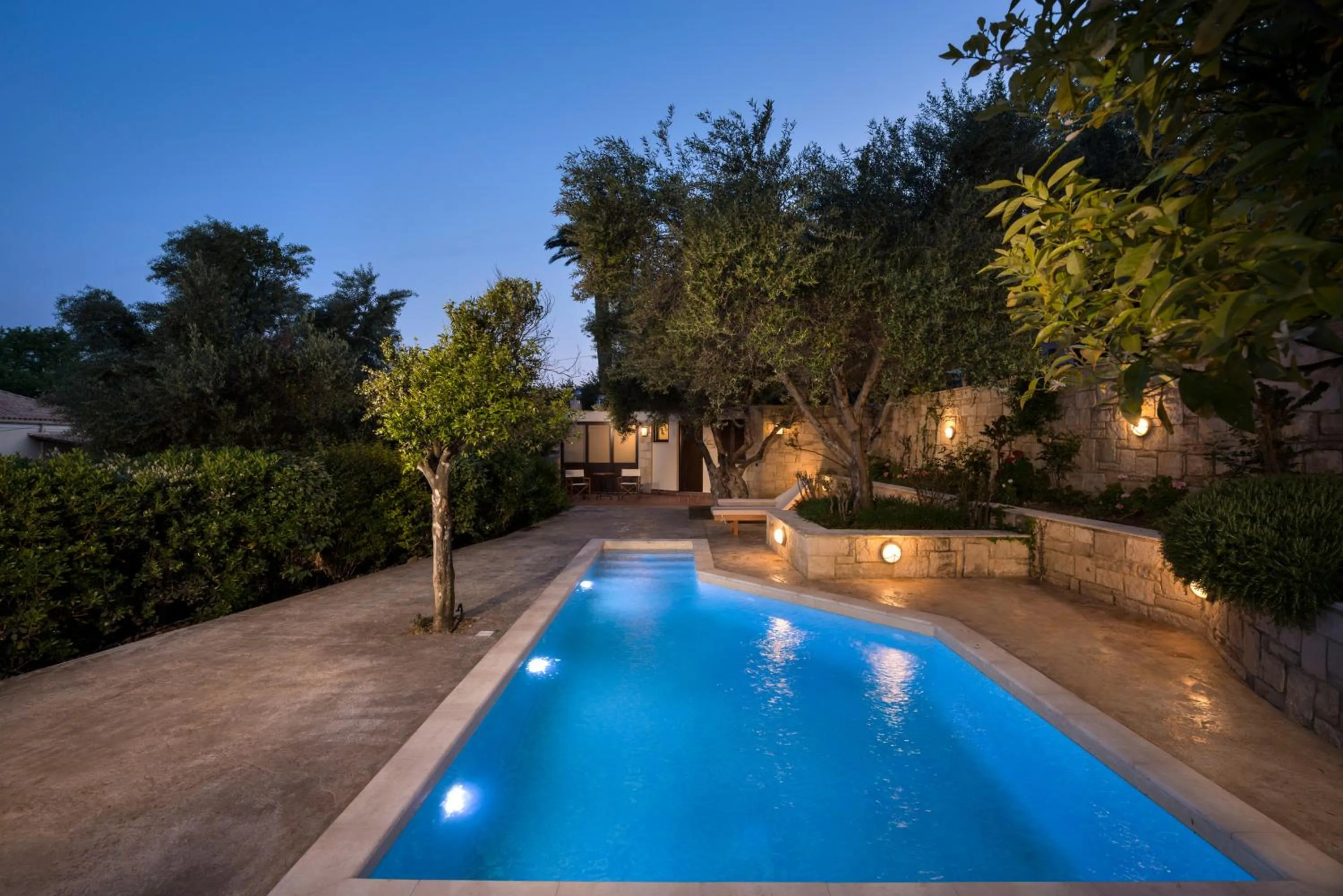 Garden in Spilia Village Hotel & Villas