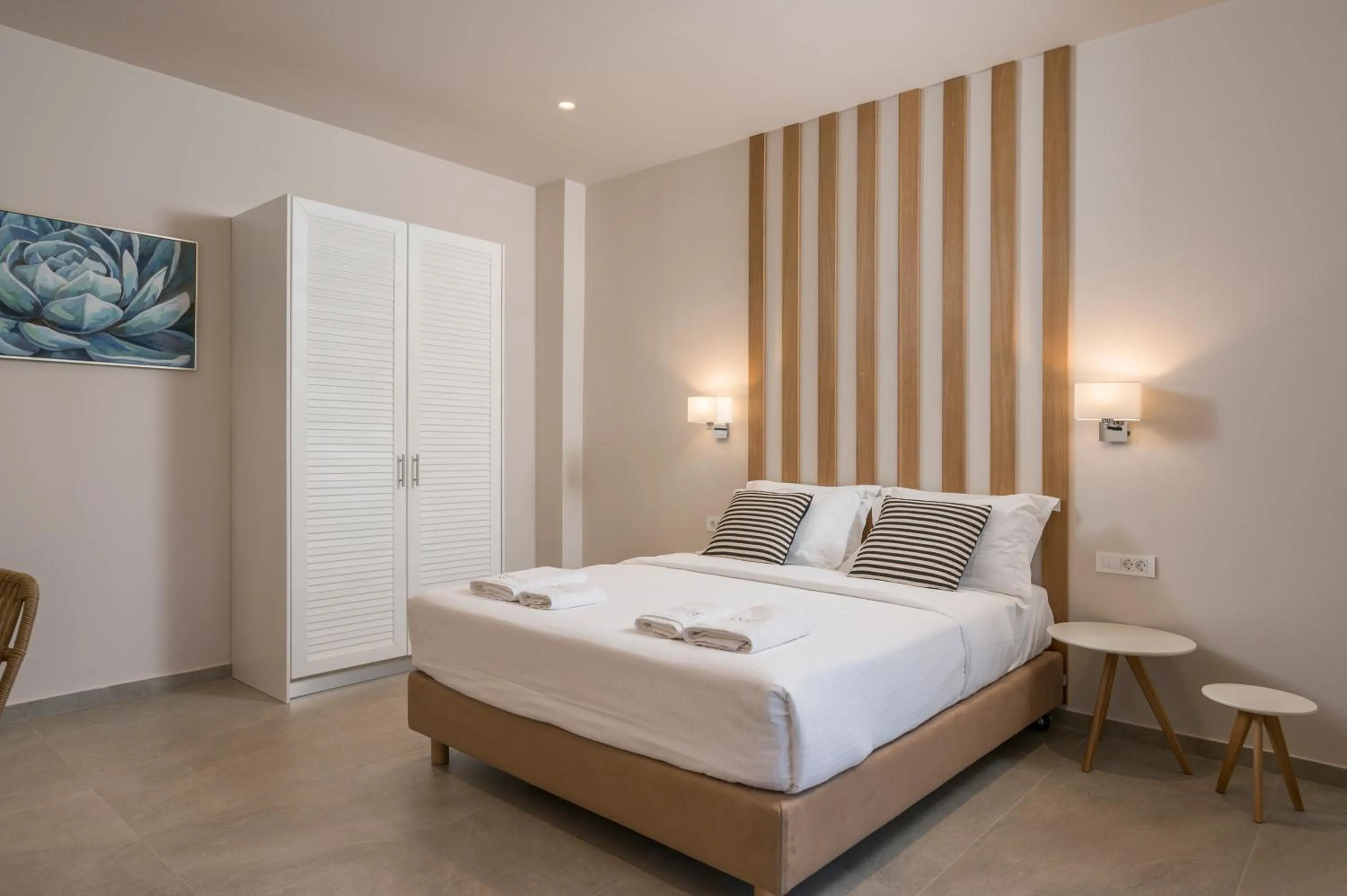 Bedroom, Bed in Spilia Village Hotel & Villas