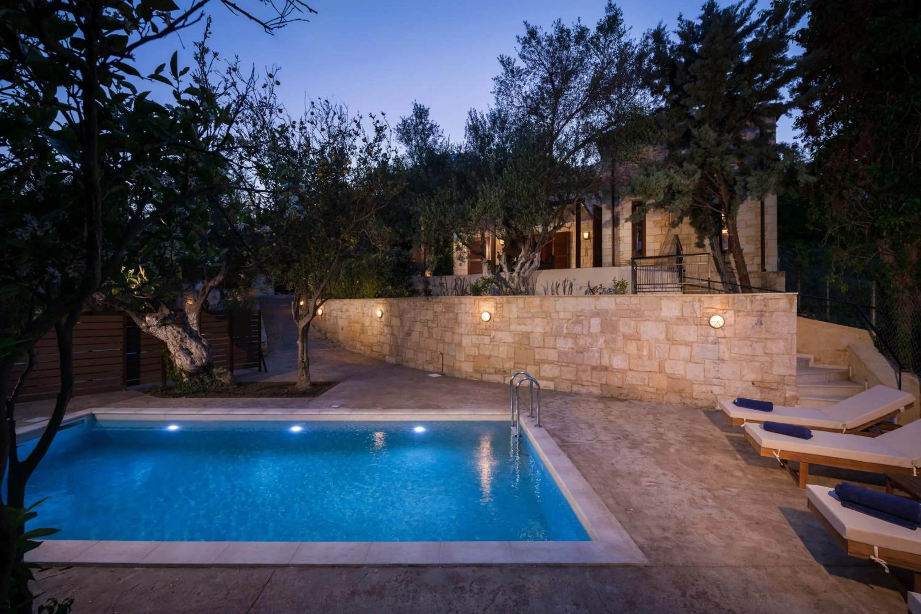 Garden in Spilia Village Hotel & Villas