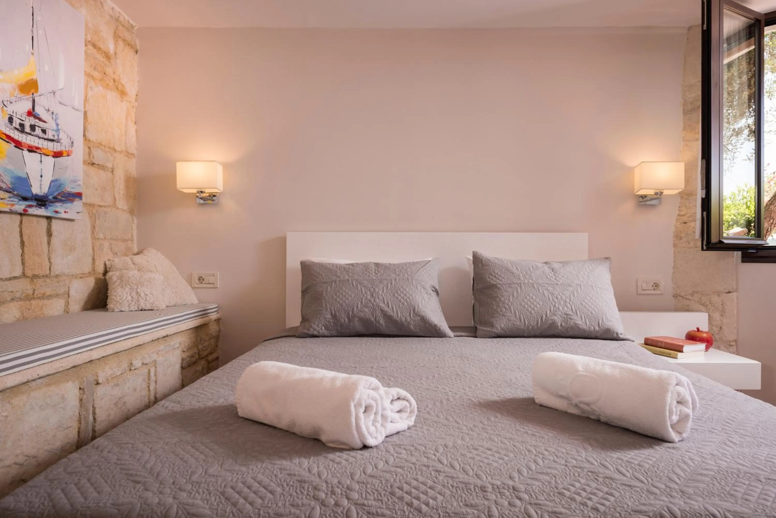 Bedroom, Bed in Spilia Village Hotel & Villas