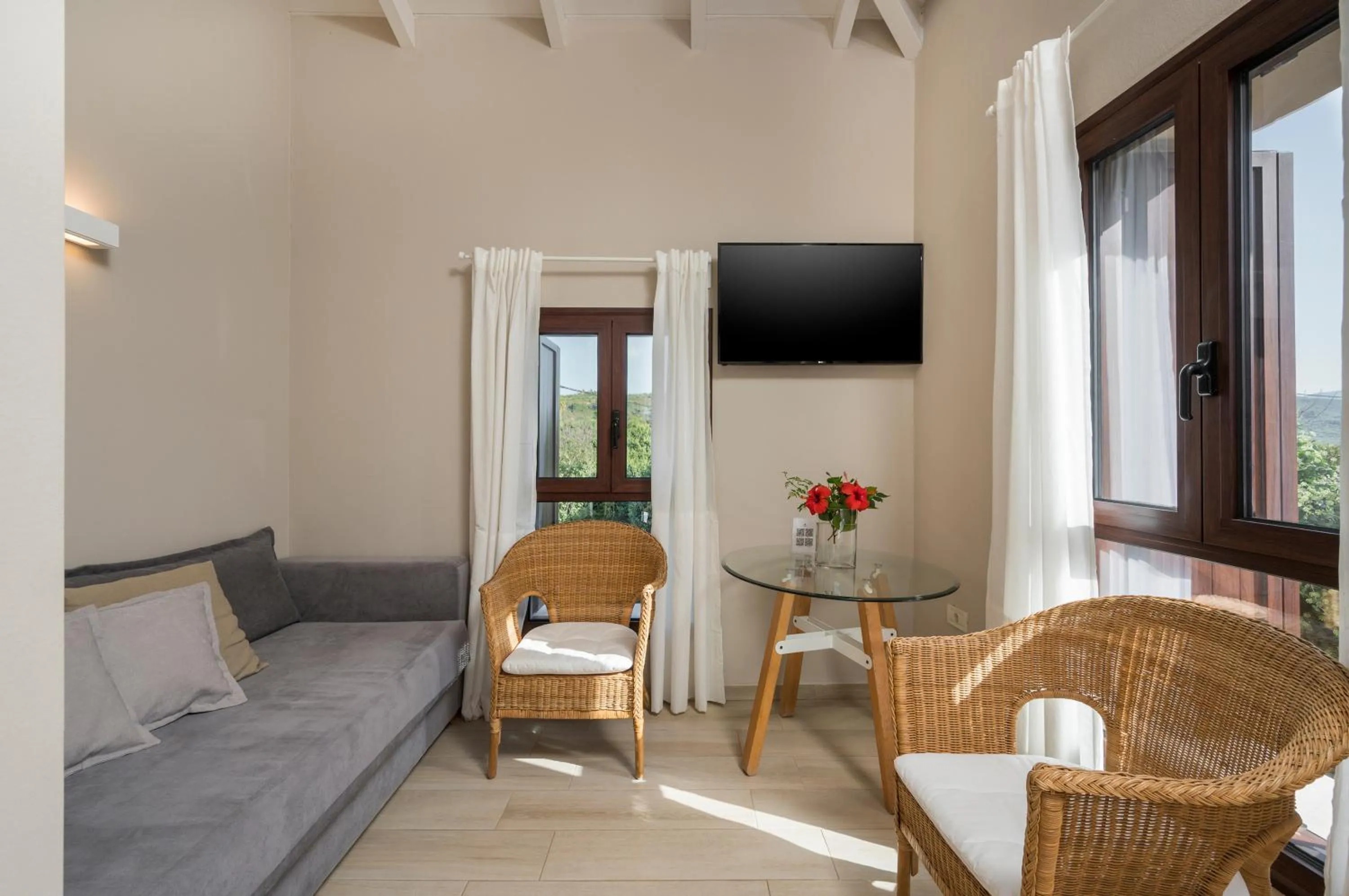 Spilia Village Hotel & Villas