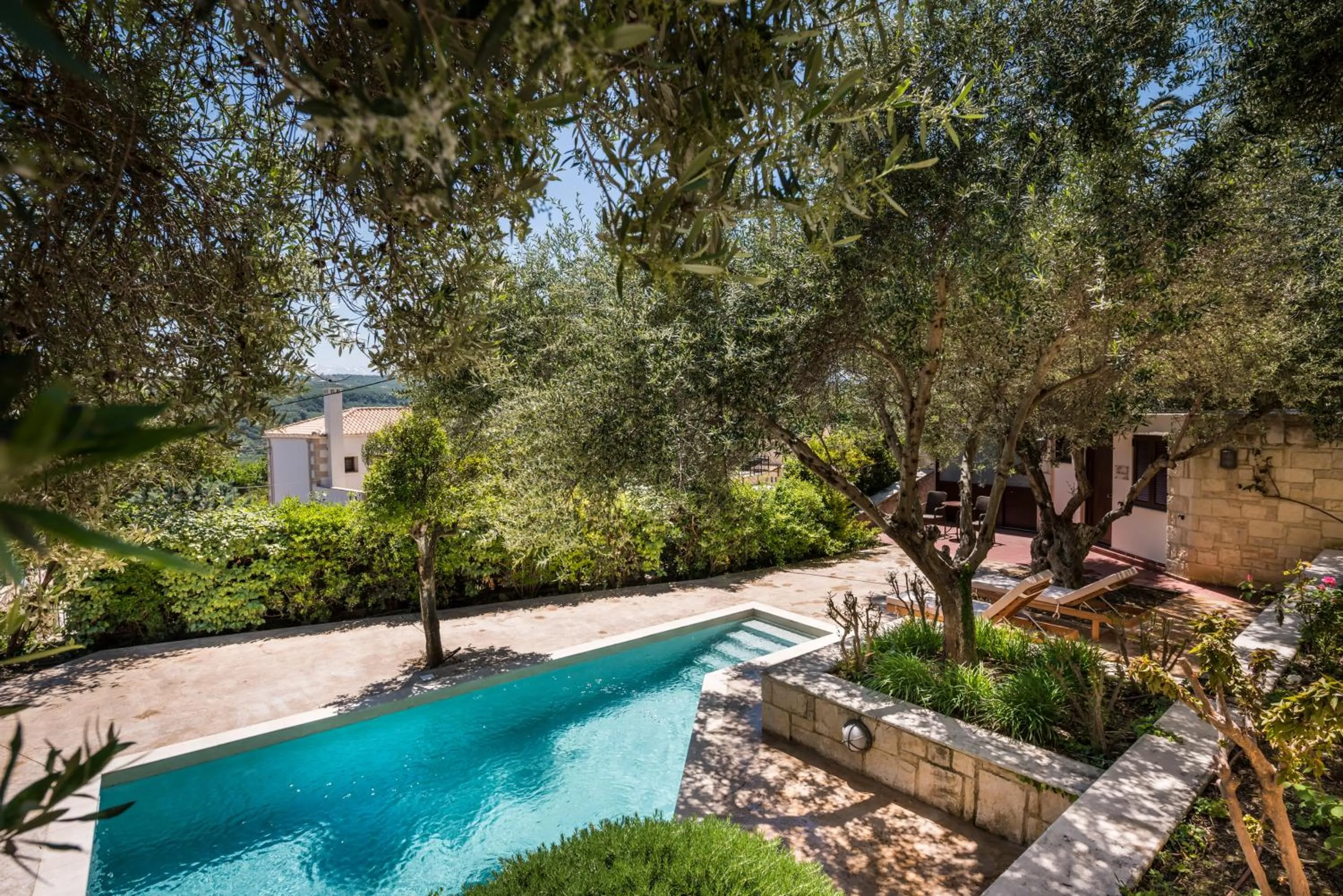 Garden in Spilia Village Hotel & Villas