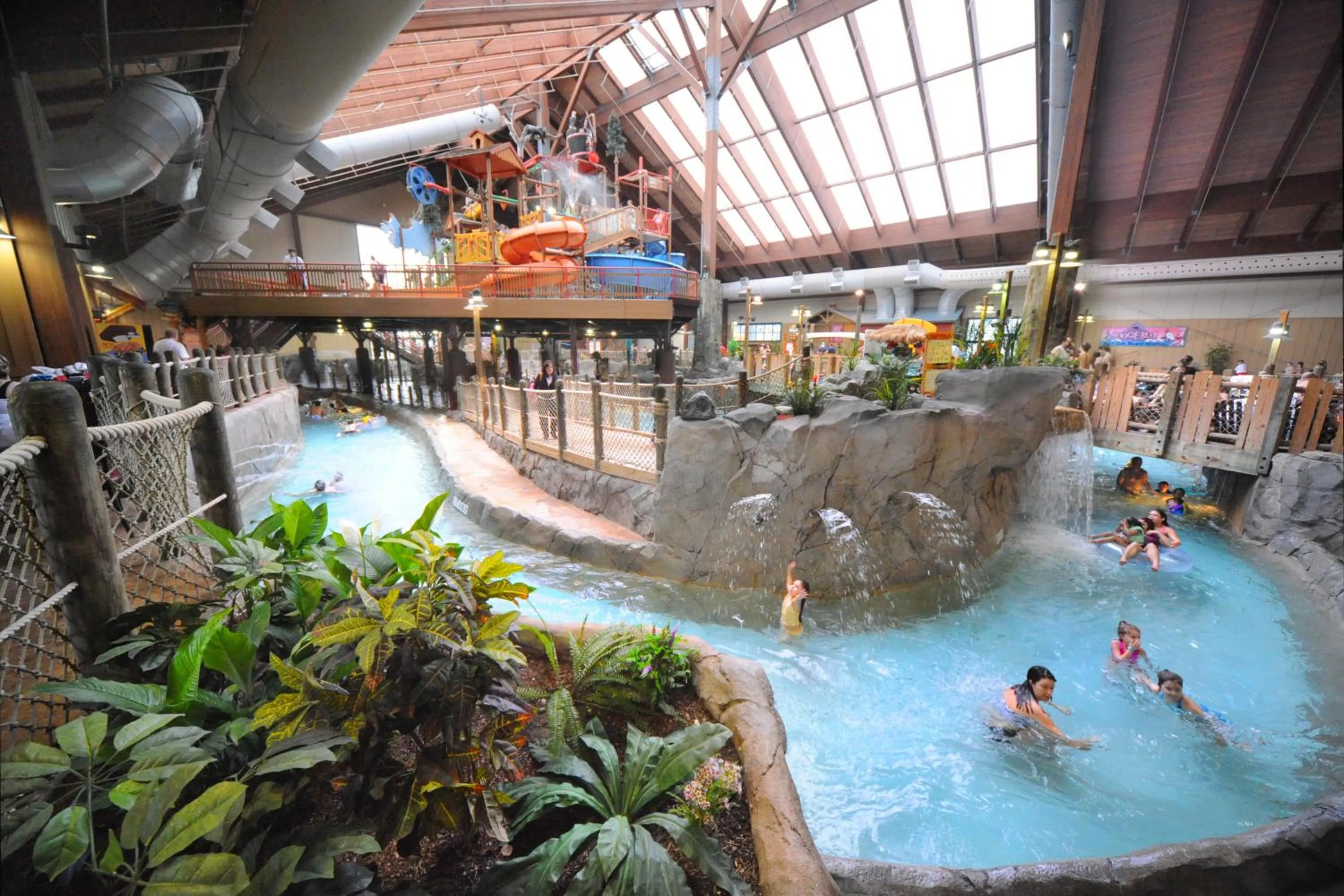Aqua park in Six Flags Great Escape Lodge & Indoor Waterpark