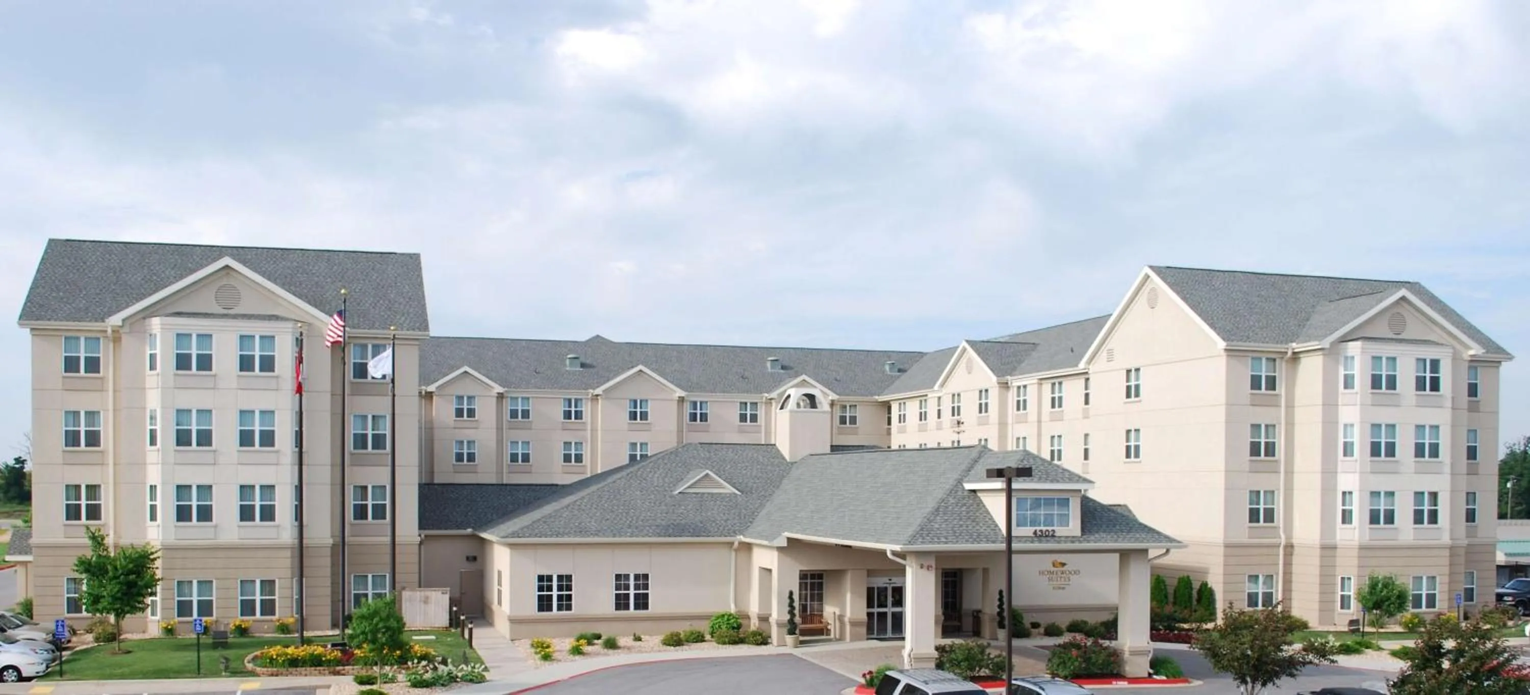 Property building in Homewood Suites by Hilton Bentonville-Rogers