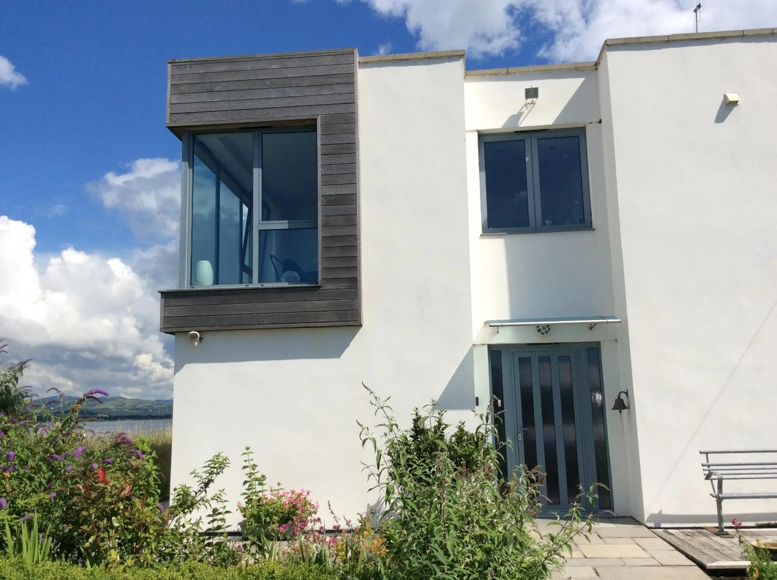 Facade/entrance in HH Accommodation