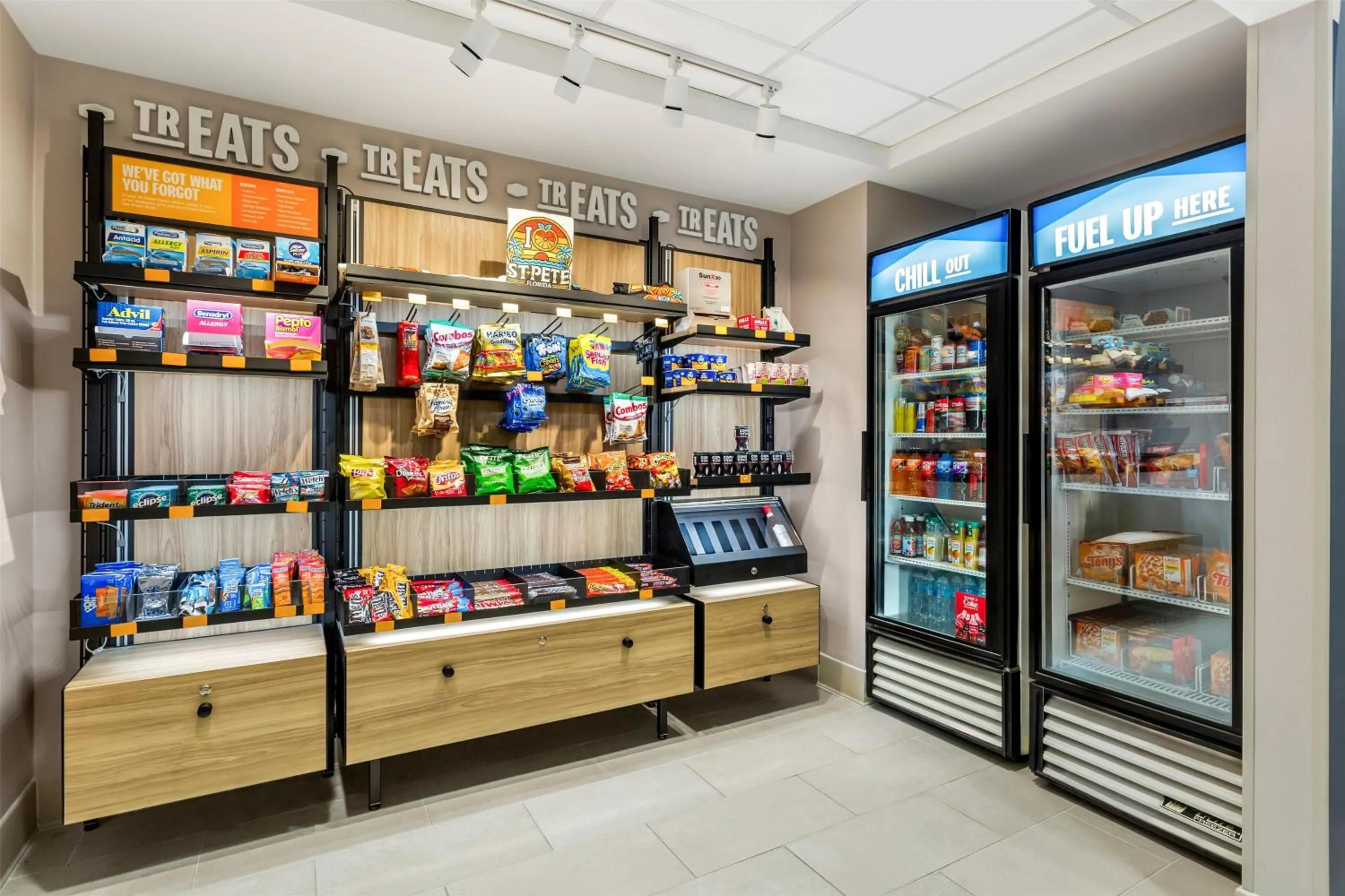 Restaurant/places to eat in Hampton Inn & Suites St. Petersburg/Downtown