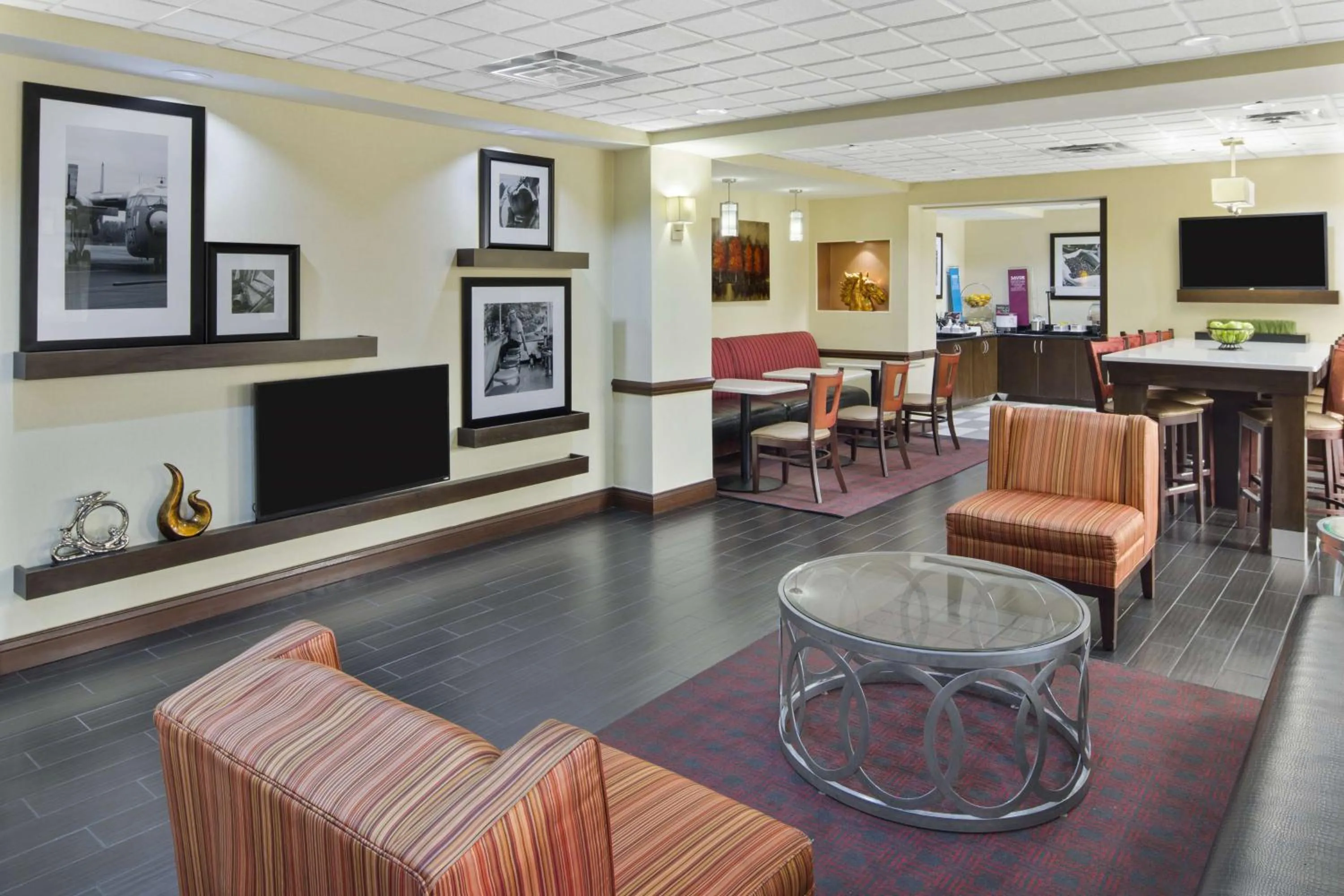 Lobby or reception in Hampton Inn Hinesville