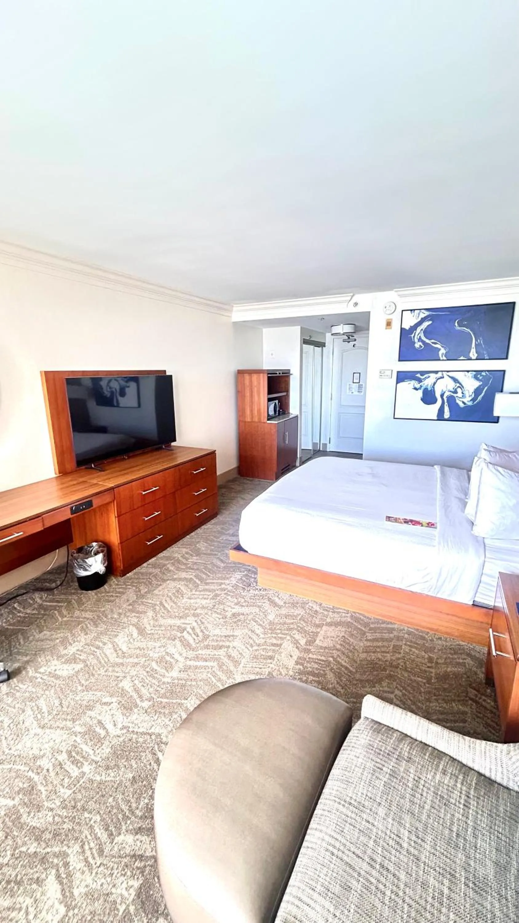 Bedroom, Bed in Hilton Pensacola Beach