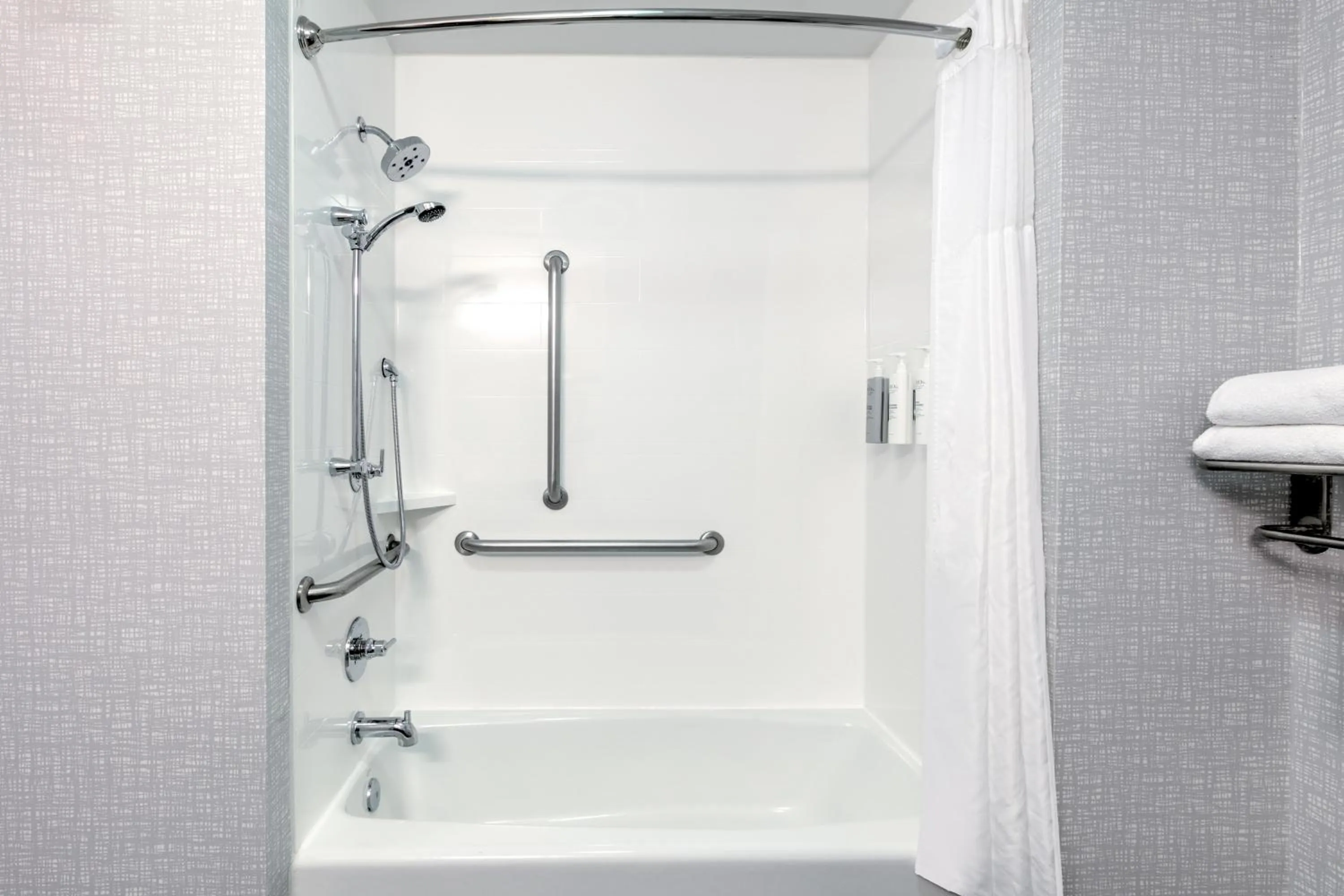 Bathroom in Hampton Inn Kingsville