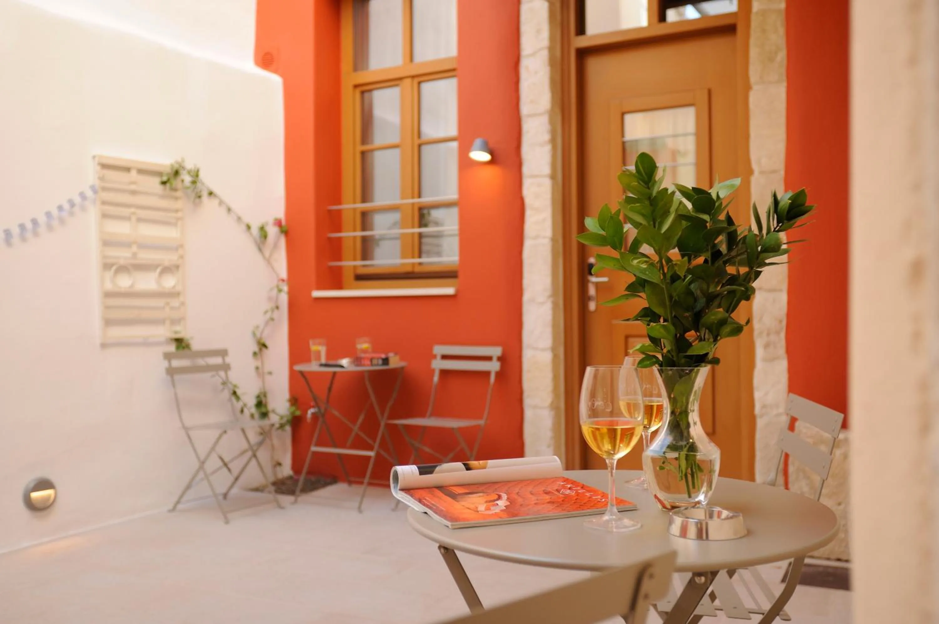 Decorative detail in Veranda Rossa Suites