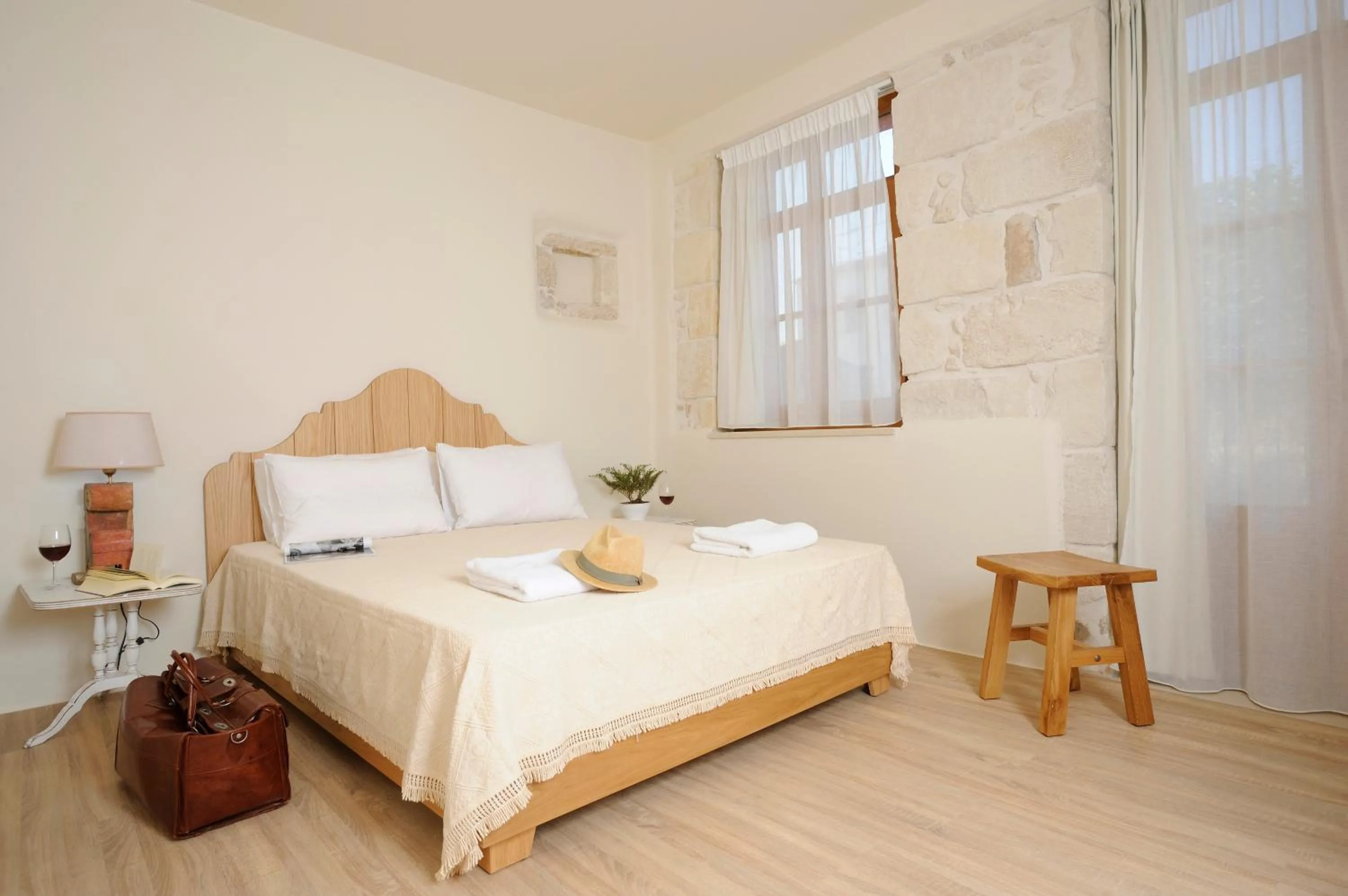 Balcony/Terrace, Bed in Veranda Rossa Suites