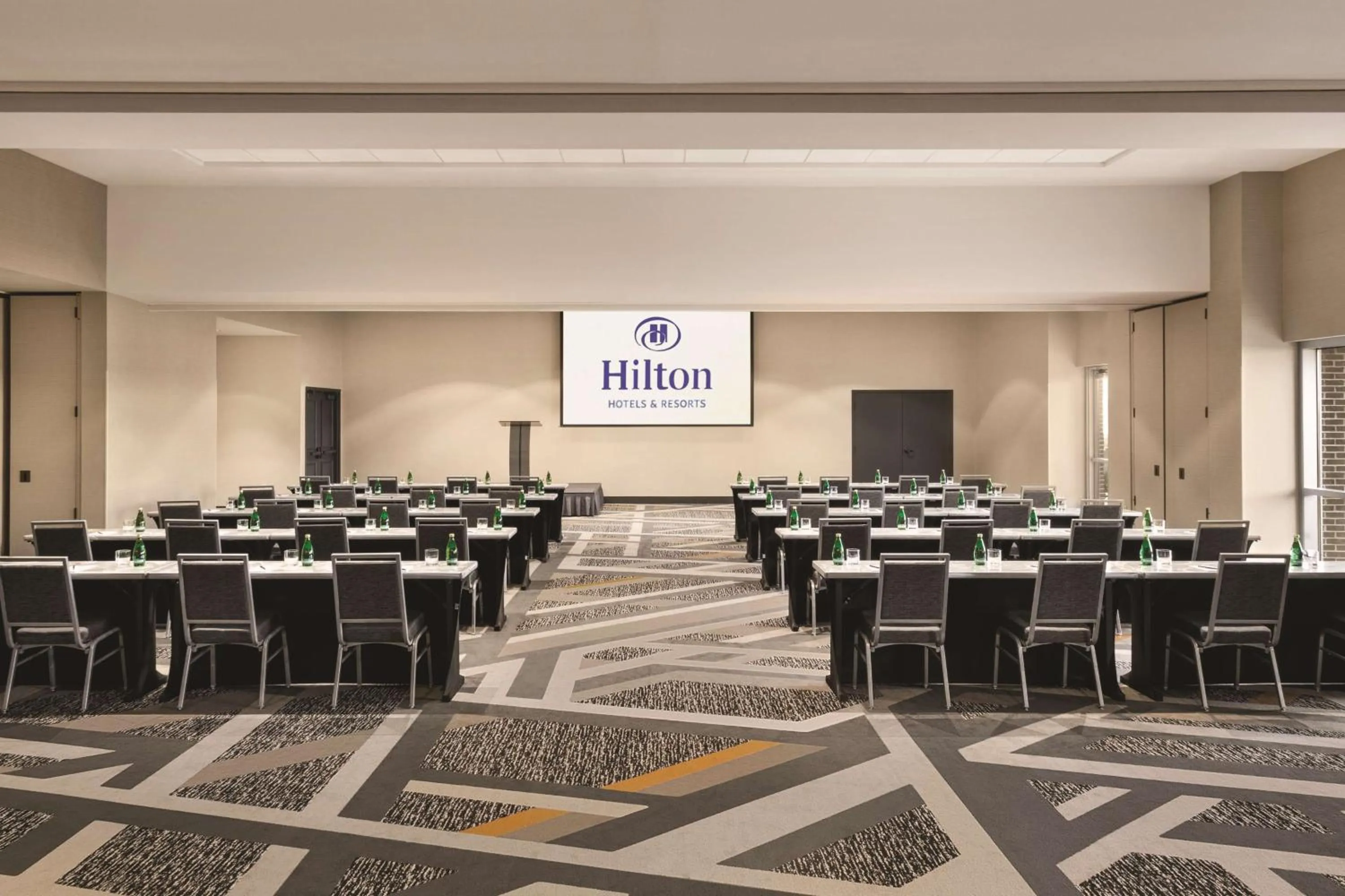Meeting/conference room in Hilton Knoxville Airport