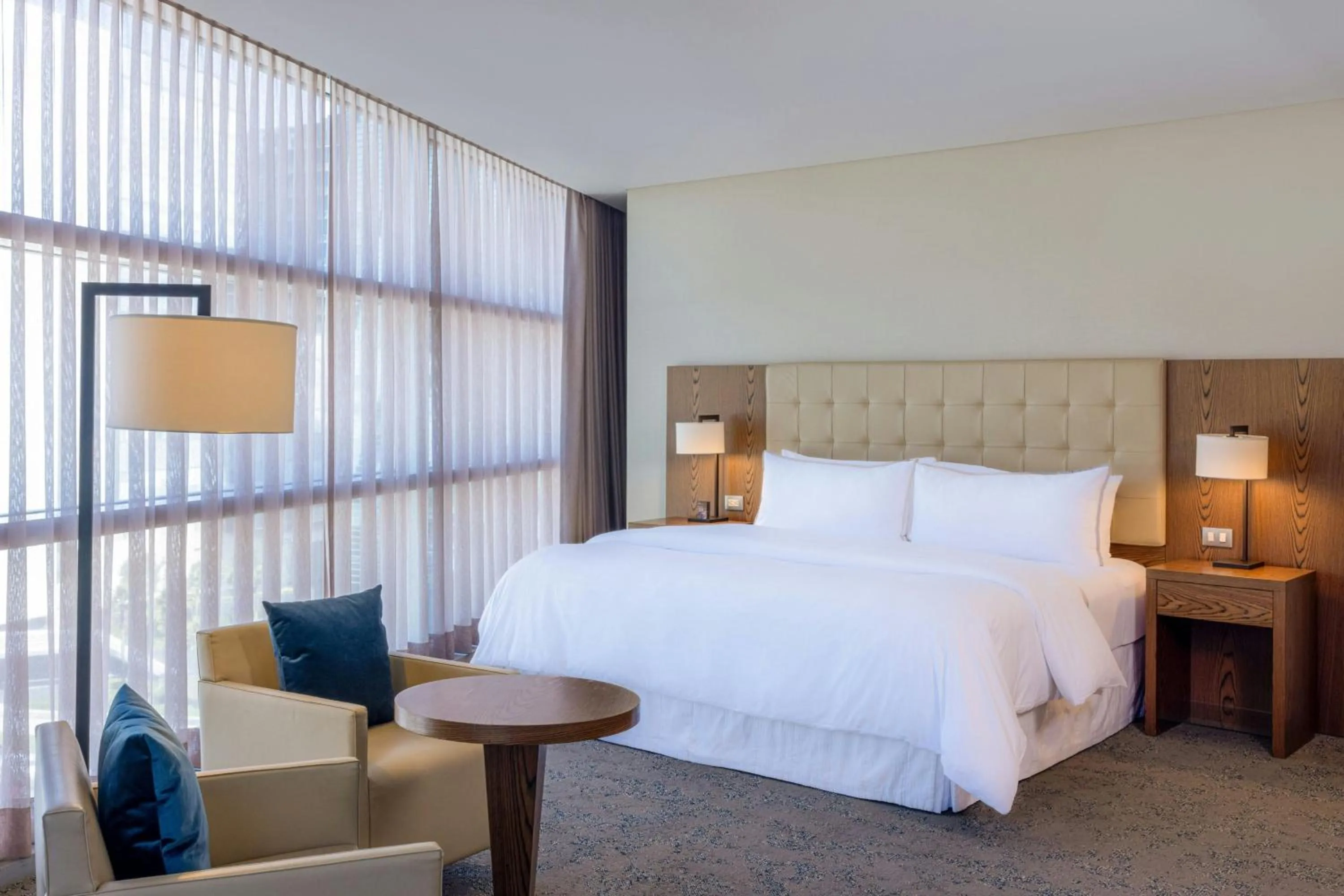 Photo of the whole room, Bed in The Westin Santa Fe, Mexico City