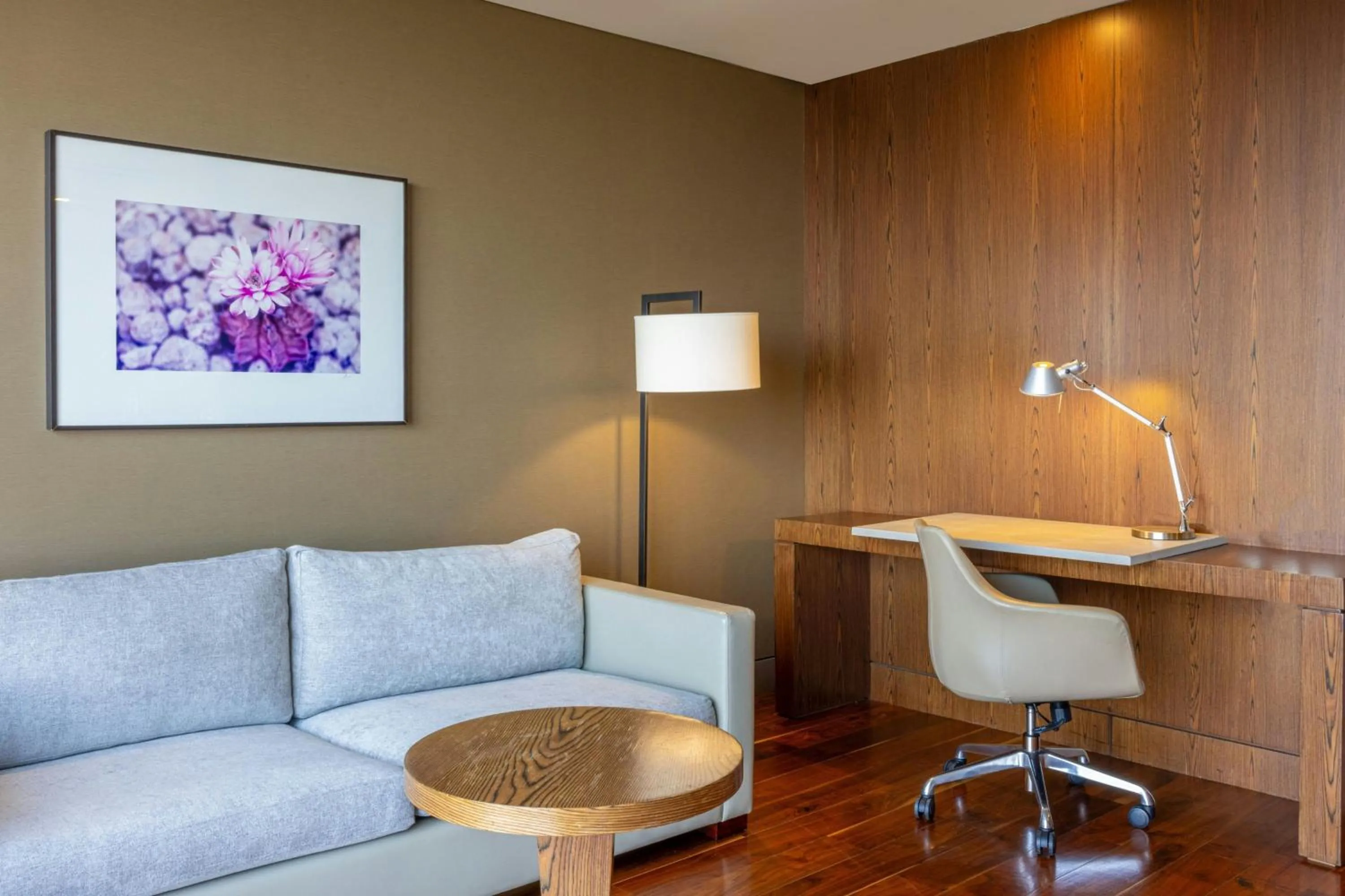 Photo of the whole room in The Westin Santa Fe, Mexico City