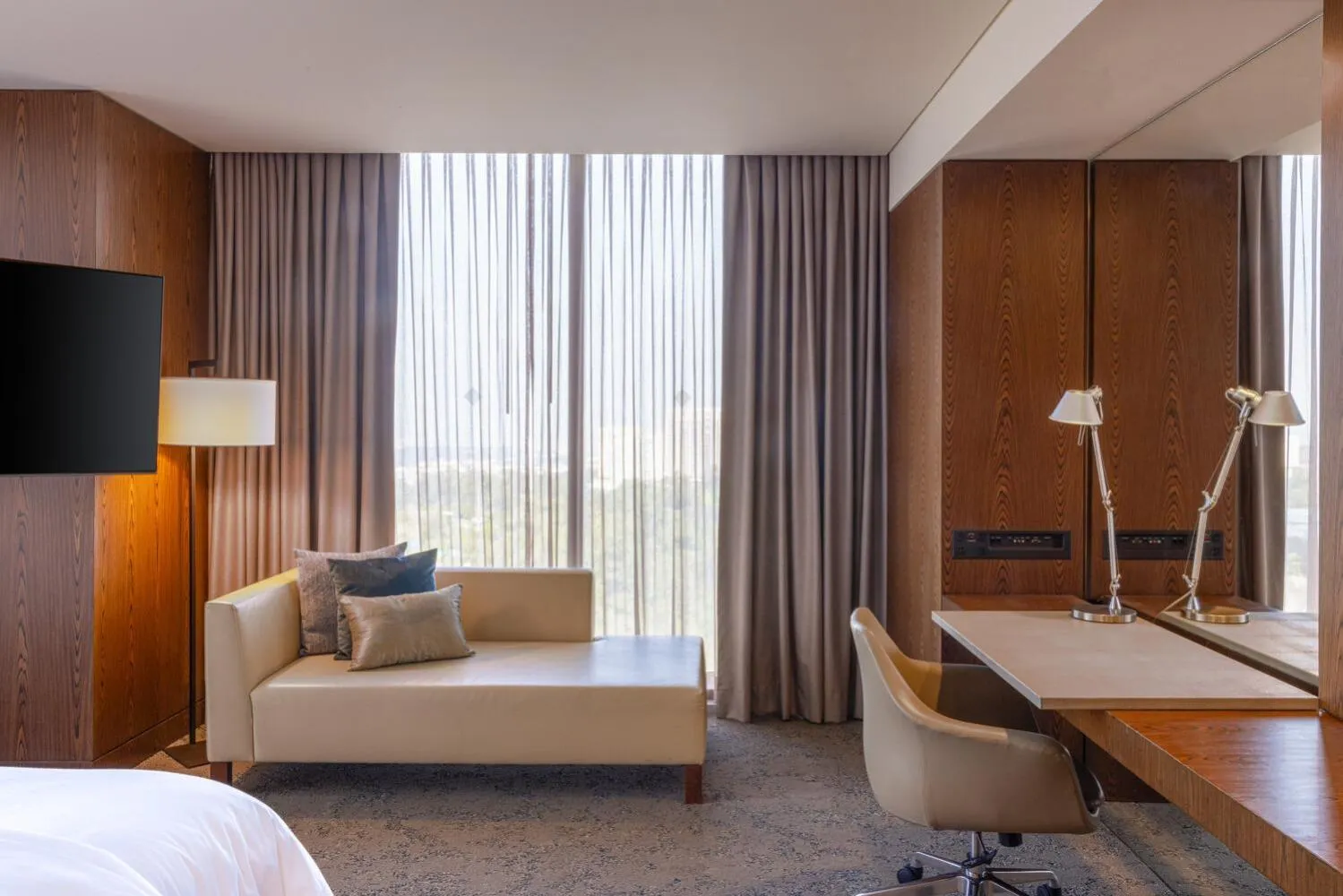 Bedroom, Bed in The Westin Santa Fe, Mexico City