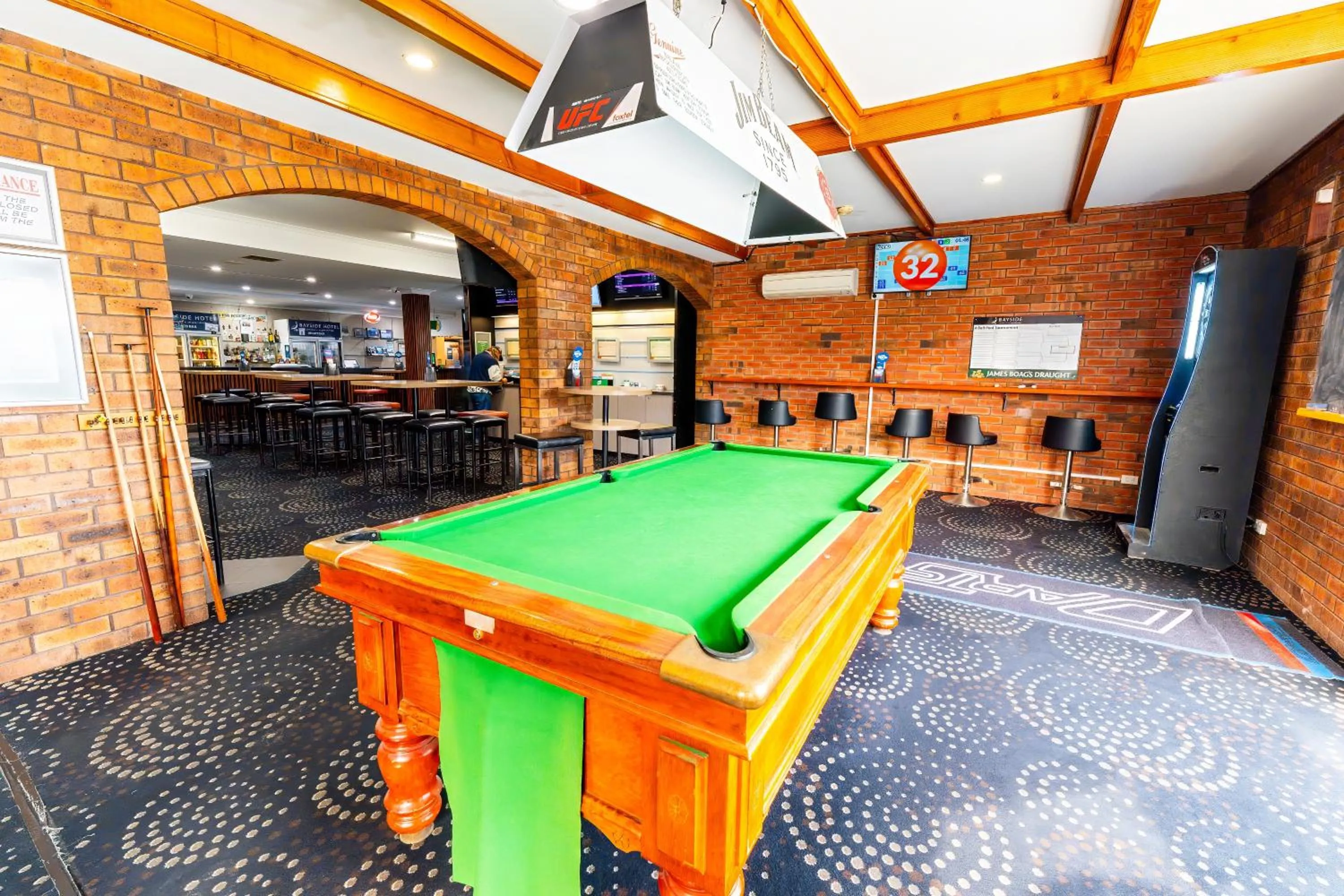 Billiard in Bayside Hotel