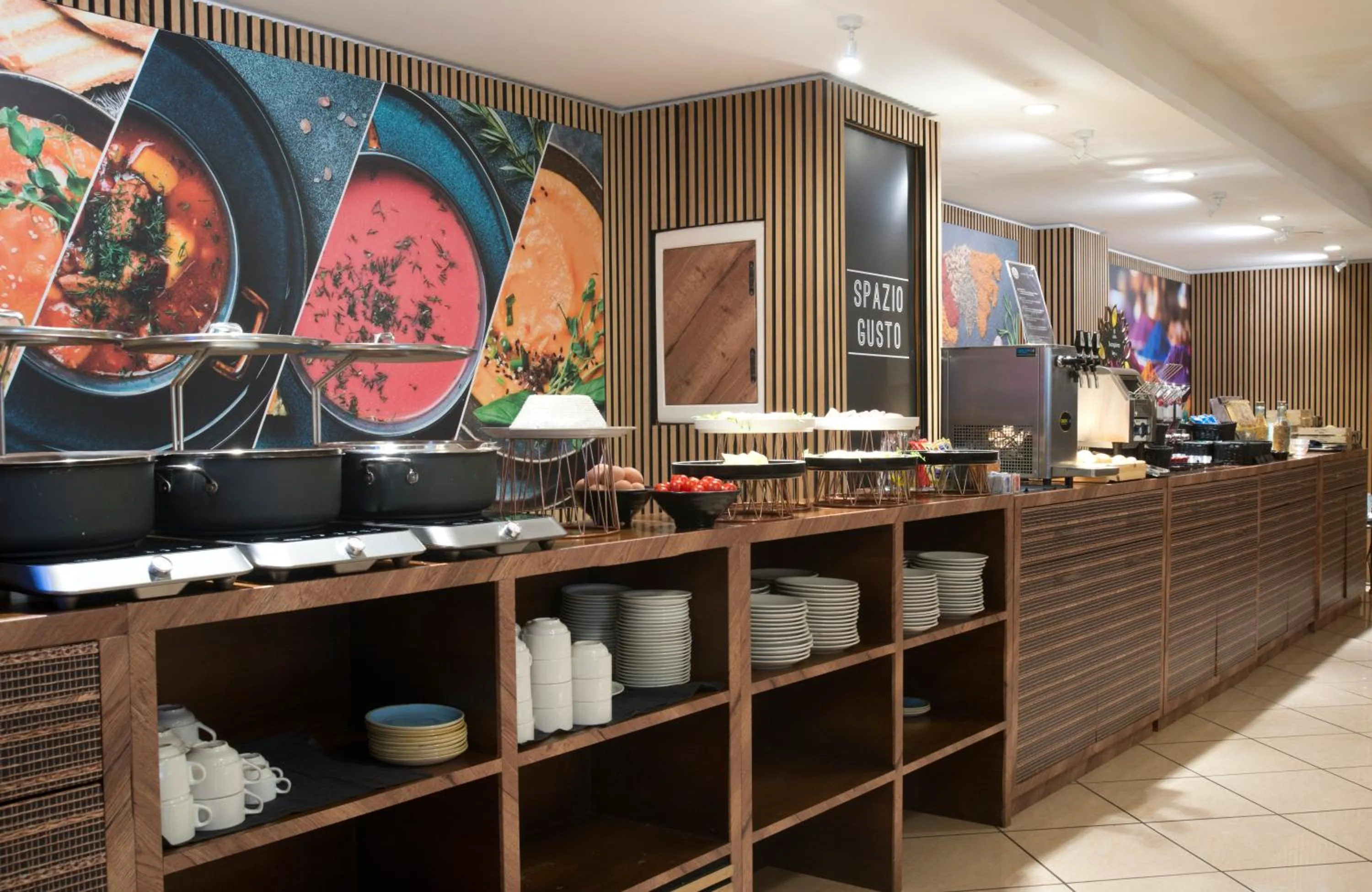 Breakfast in Hotel The Brand