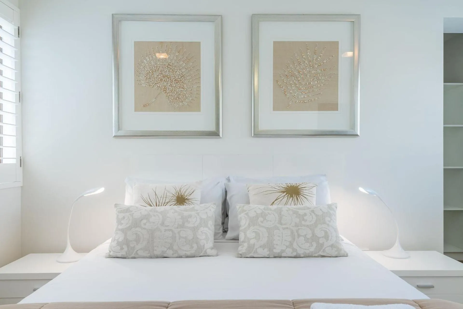 Bedroom, Bed in Munna Beach Apartments