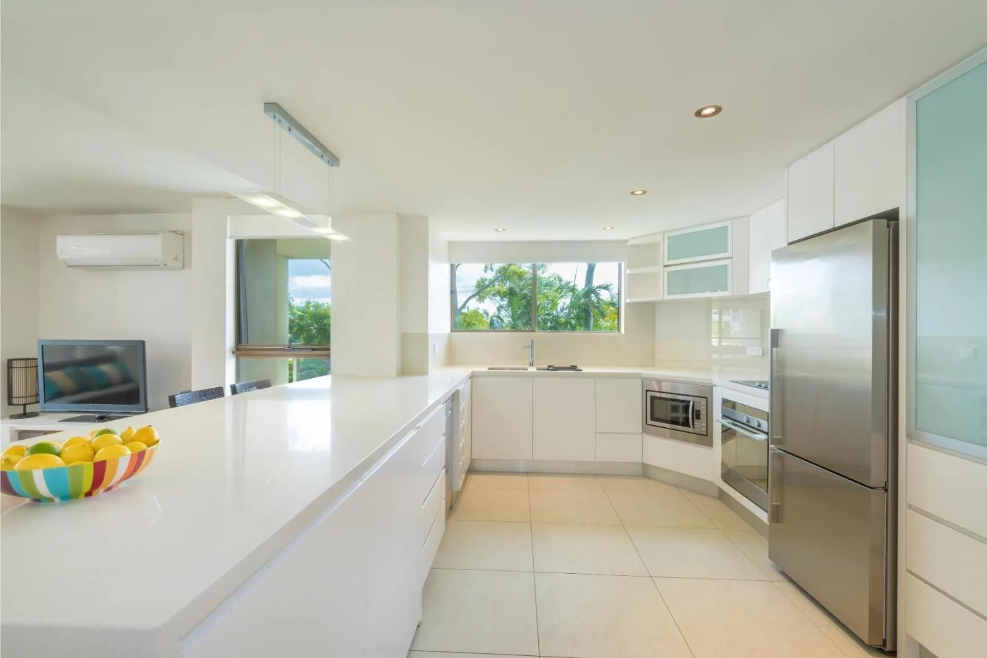 Kitchen or kitchenette in Munna Beach Apartments