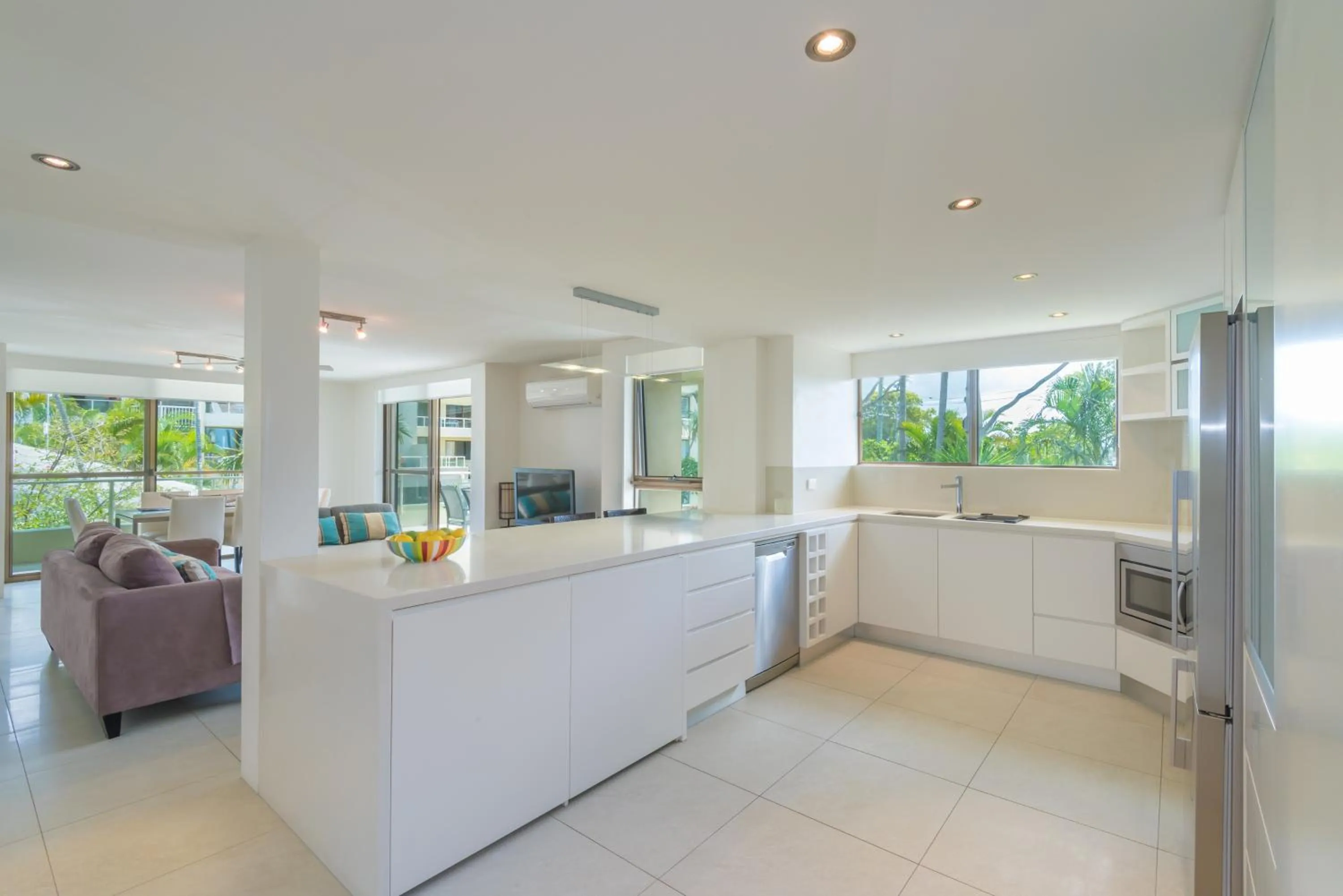 Kitchen or kitchenette in Munna Beach Apartments