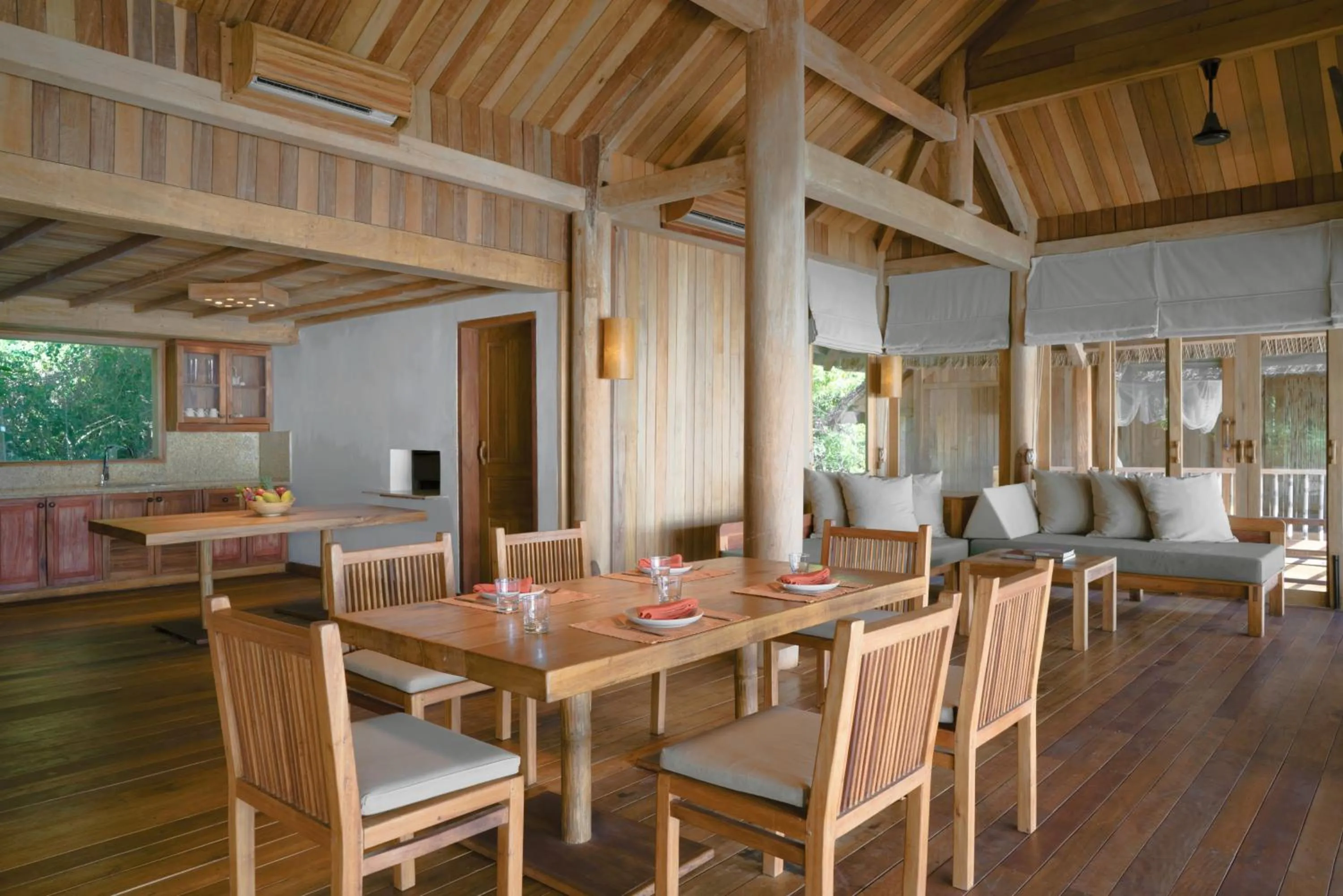 Living room in Six Senses Ninh Van Bay