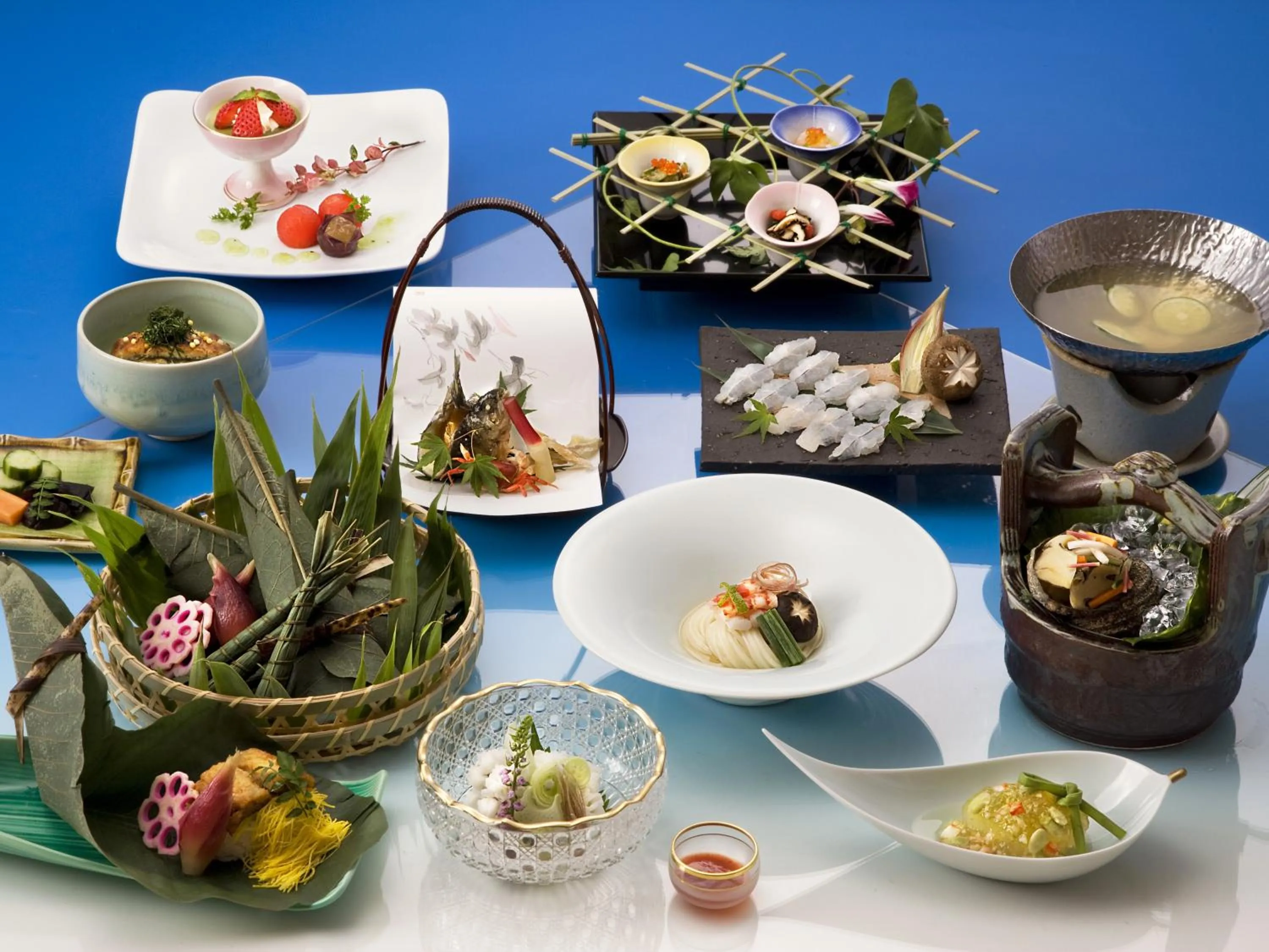 Food and drinks in Kyoto Ryokan Hirashin