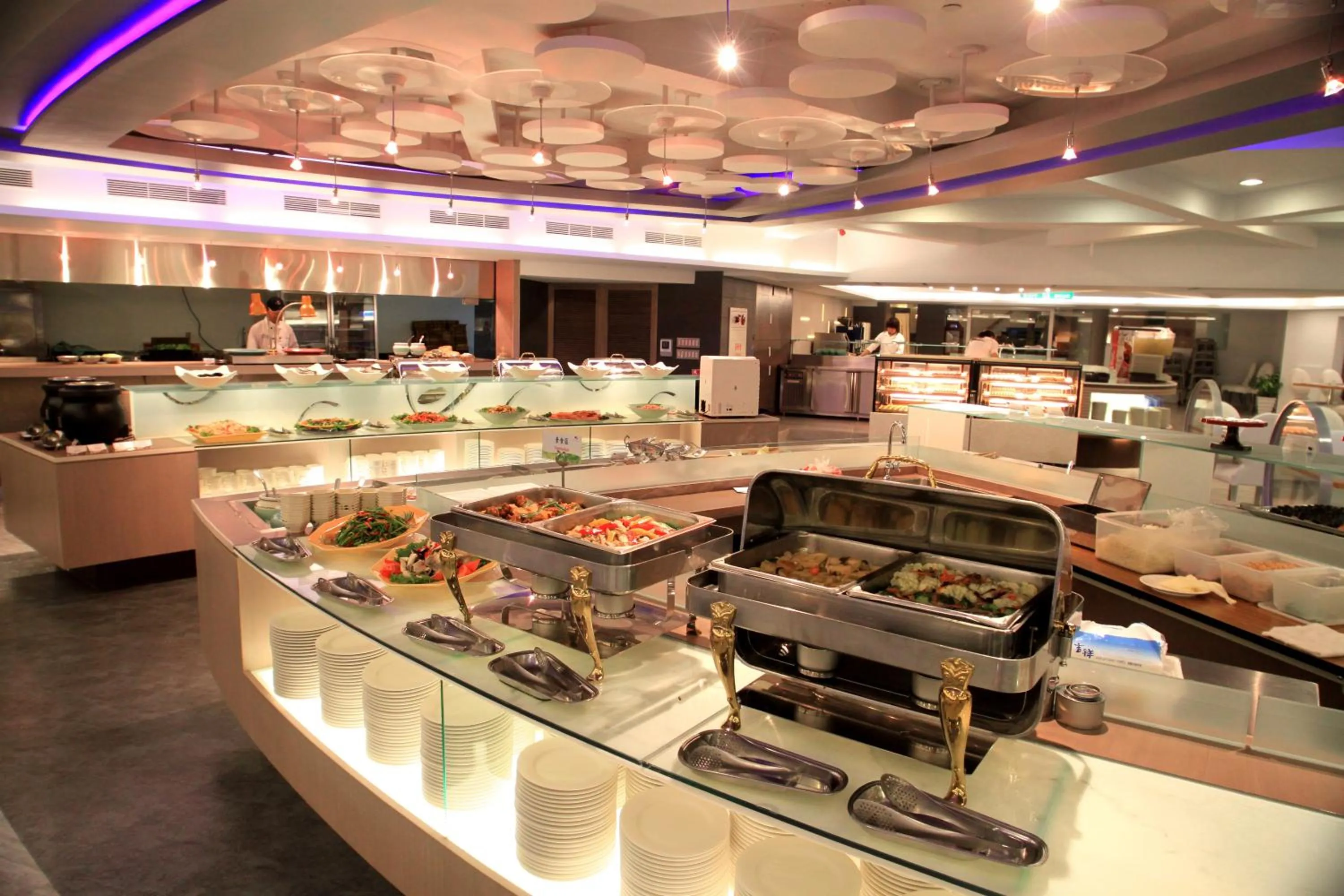 Breakfast in Chateau Beach Resort Kenting