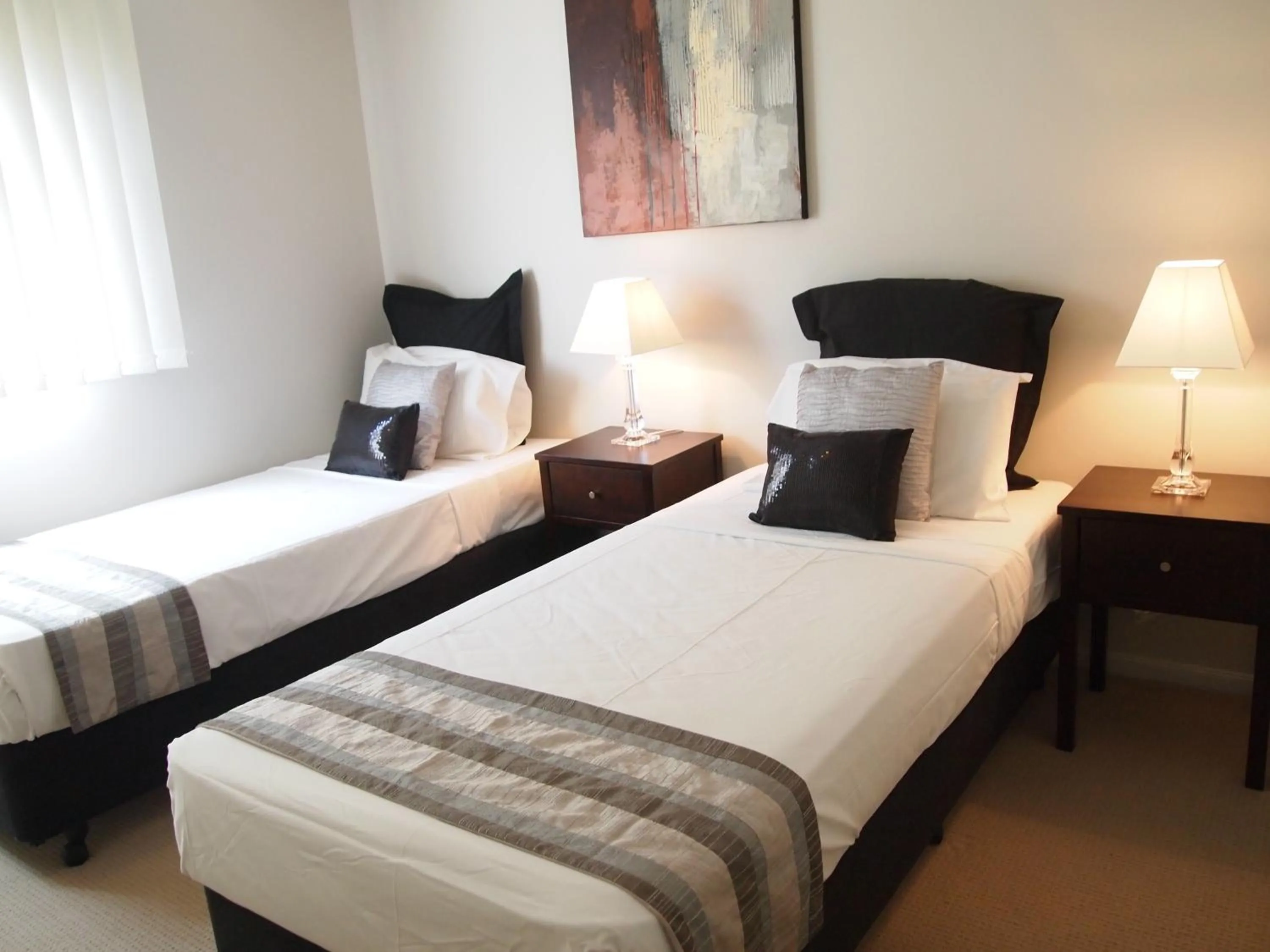 Bedroom, Bed in Edge Apartments Cairns