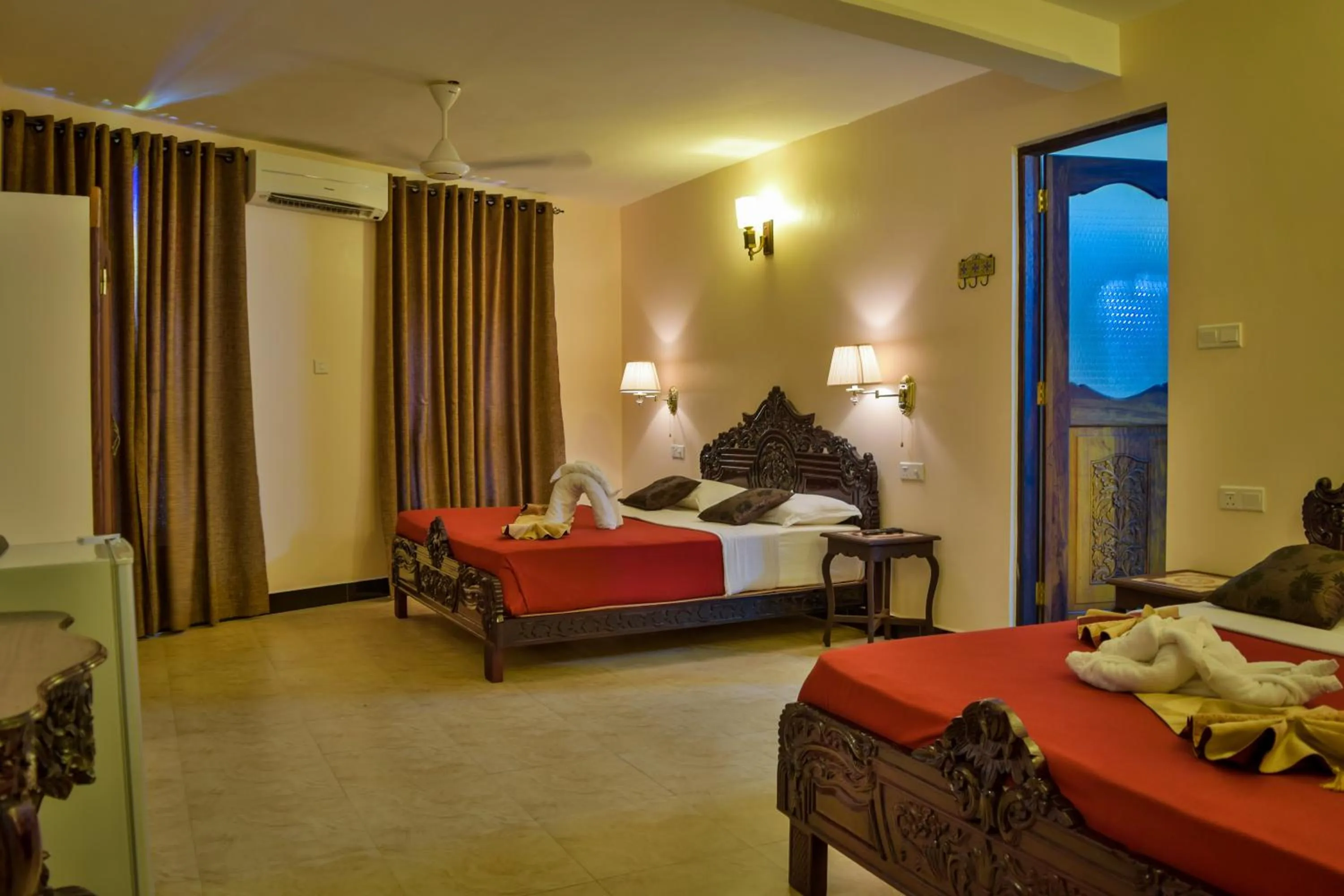 Bed in Tembo Palace Hotel